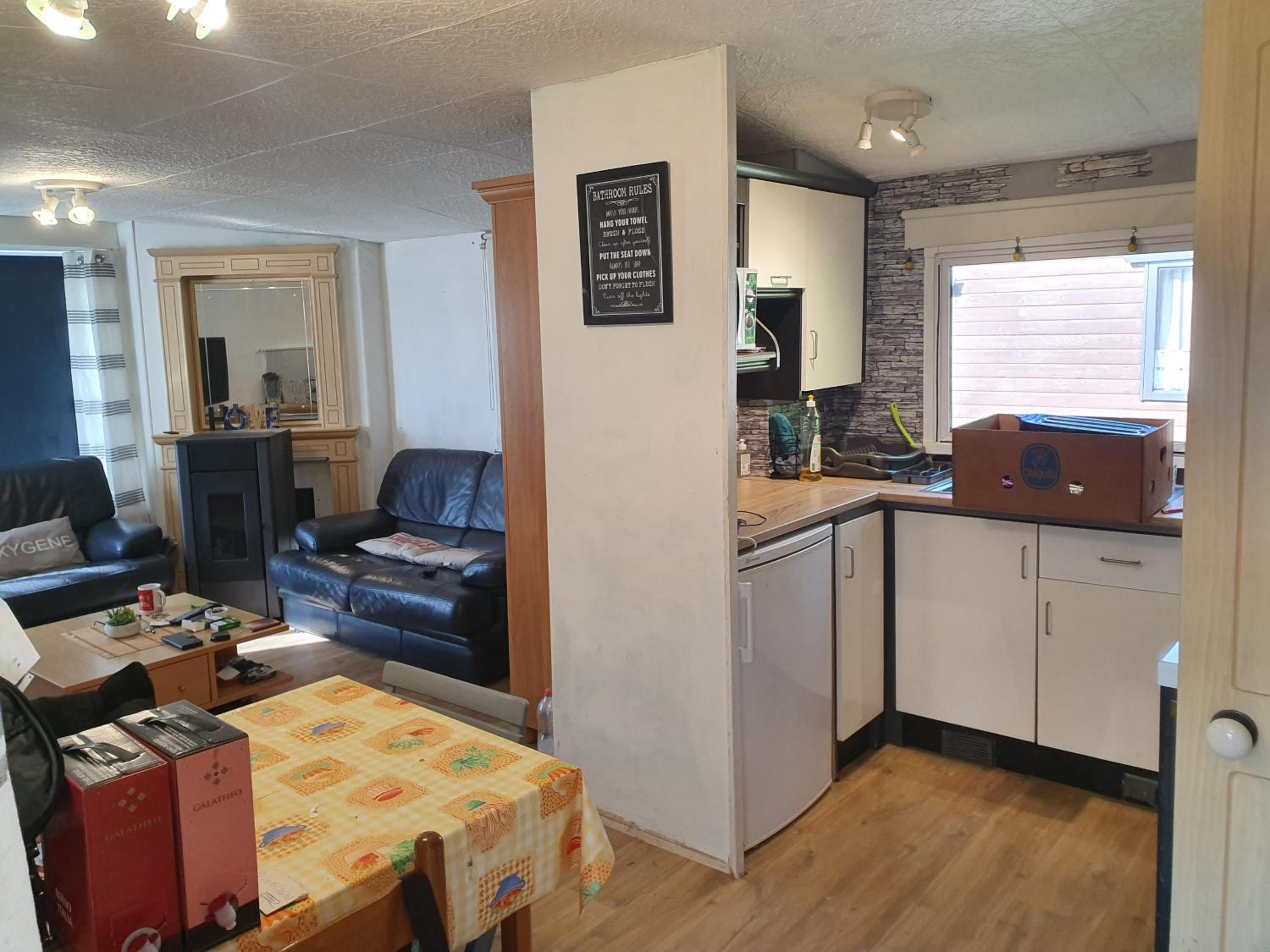 Bungalow 12mx3,60m avec grand jardin