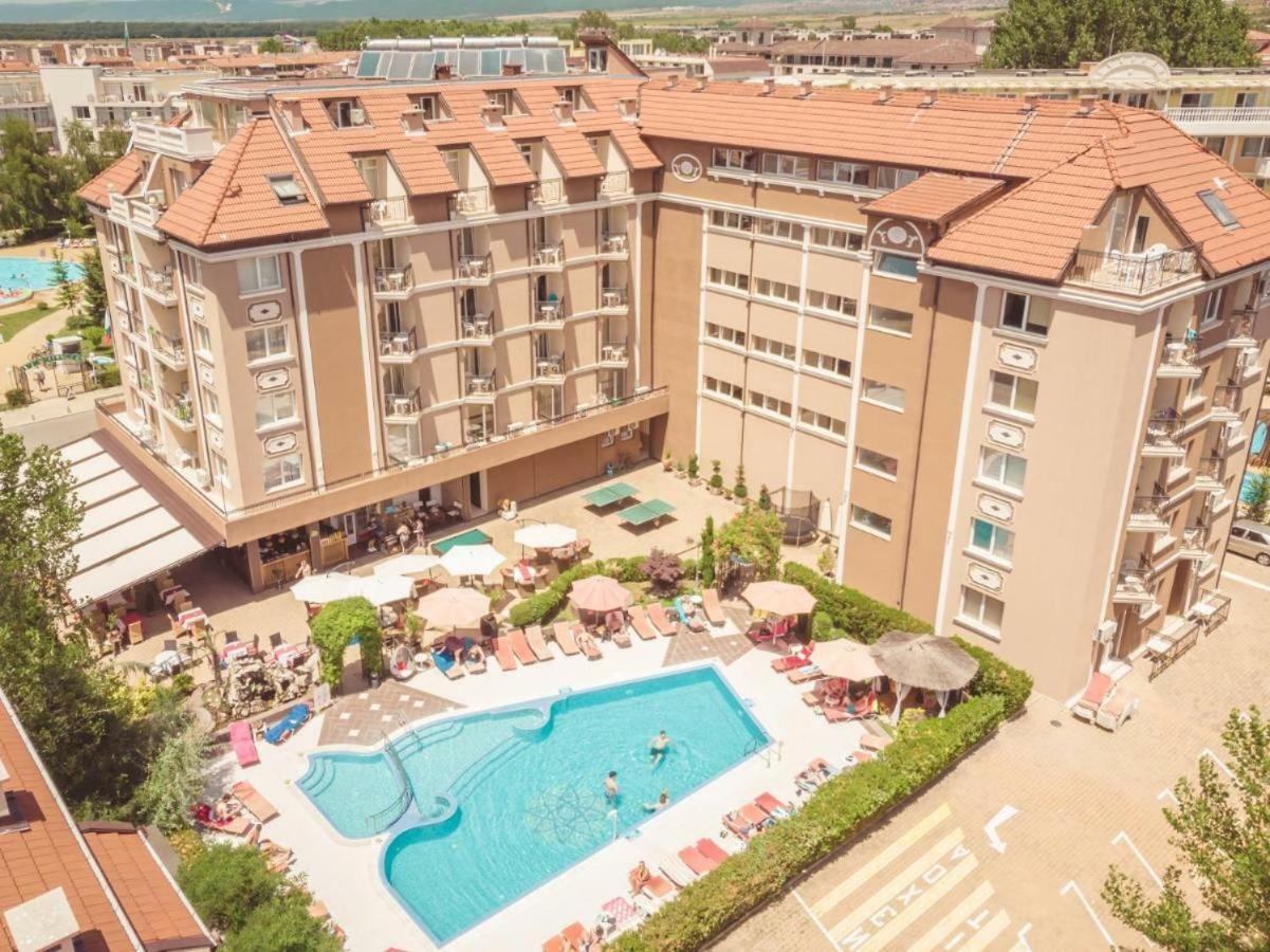 Bratanov Bahami Residence Studio