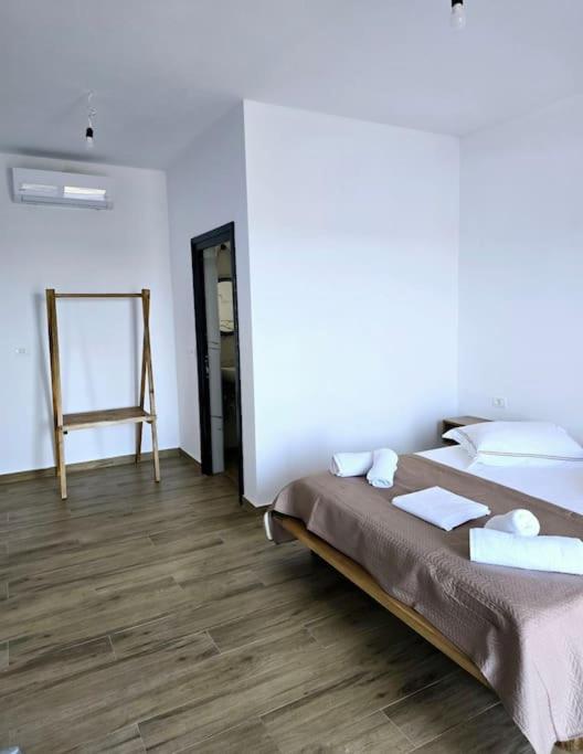 Ambelas Getaways
