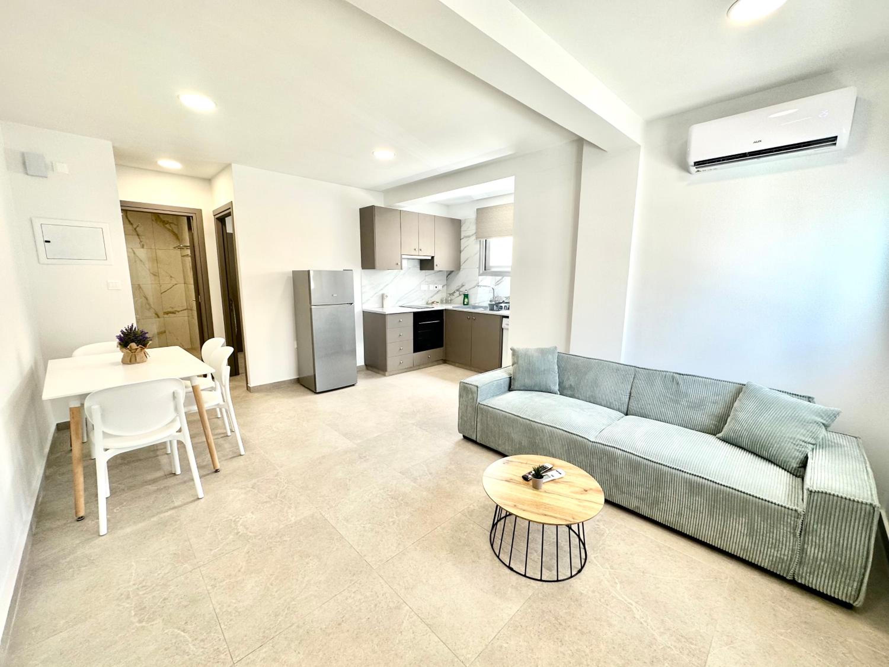 Serene Napa Suites - Heart of Ayia Napa