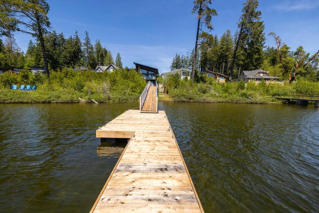 Kelly's Lakefront Hideaway