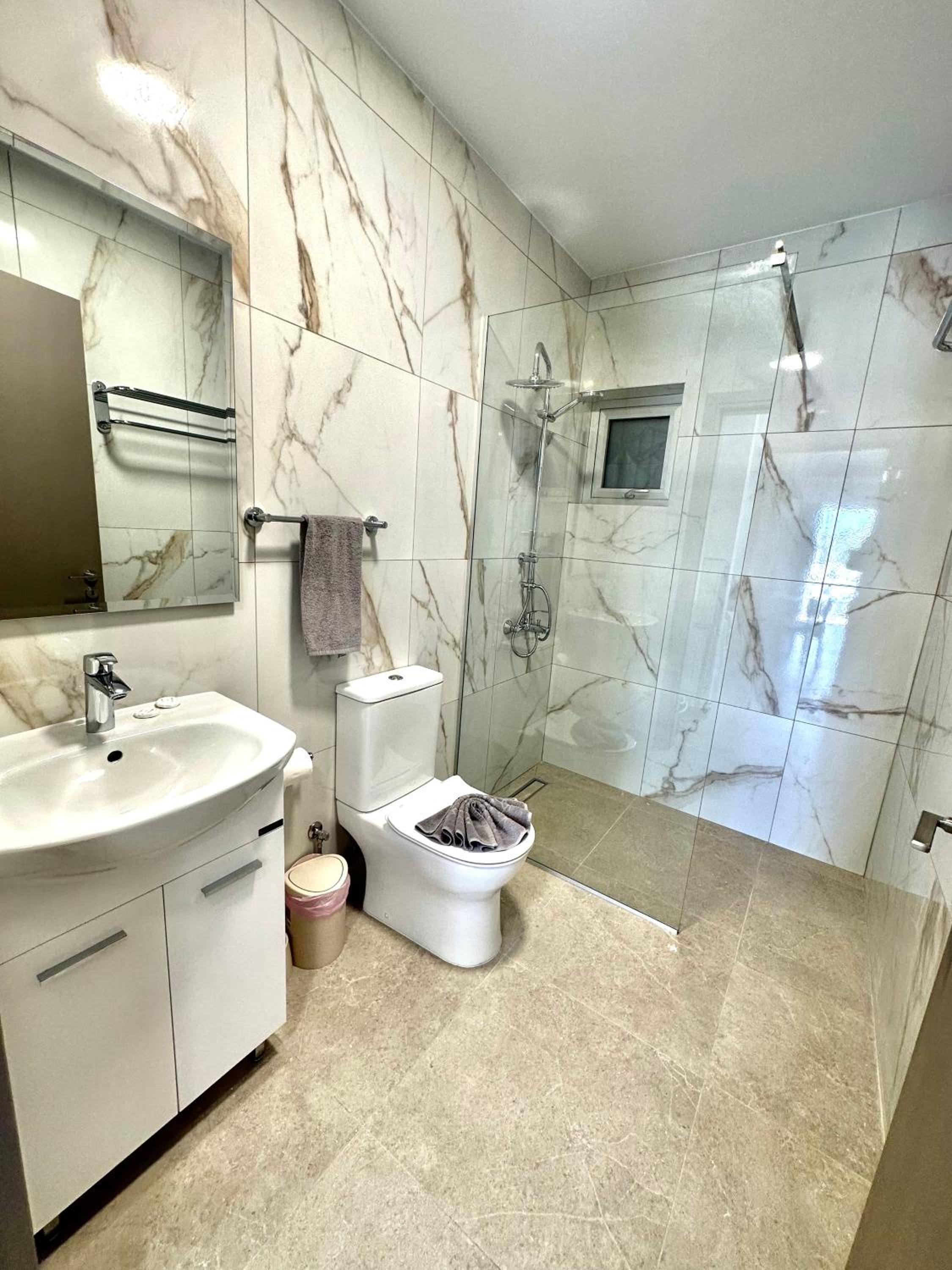 Serene Napa Suites - Heart of Ayia Napa