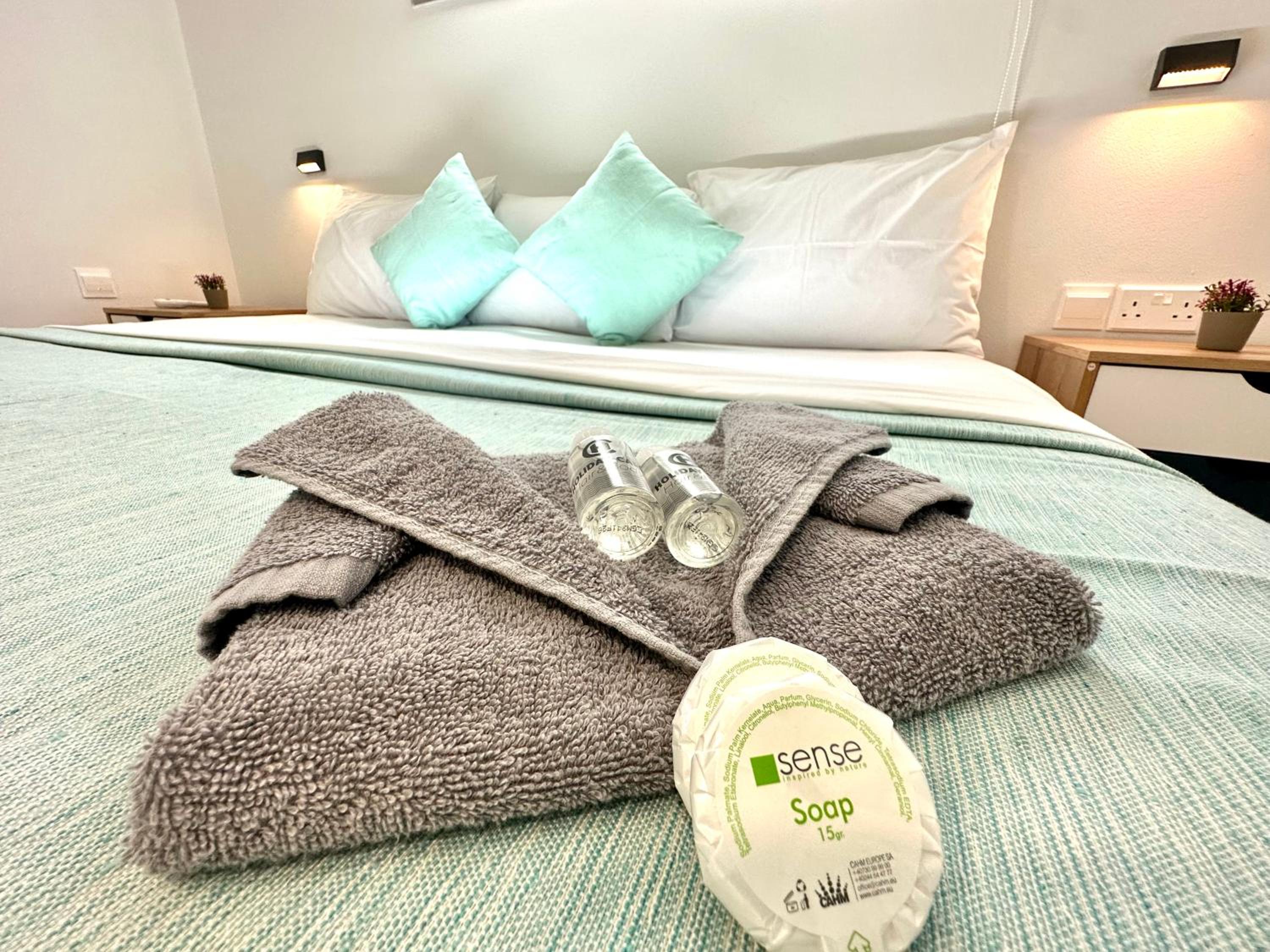 Serene Napa Suites - Heart of Ayia Napa
