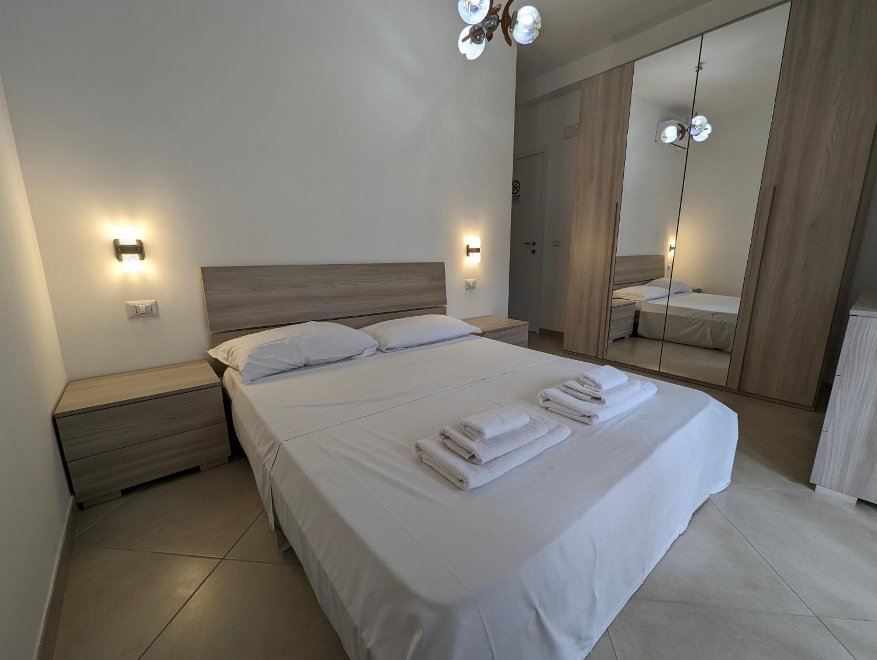 Fabiana's Rooms view 4