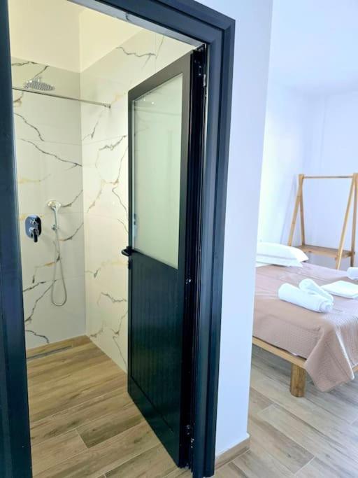 Ambelas Getaways