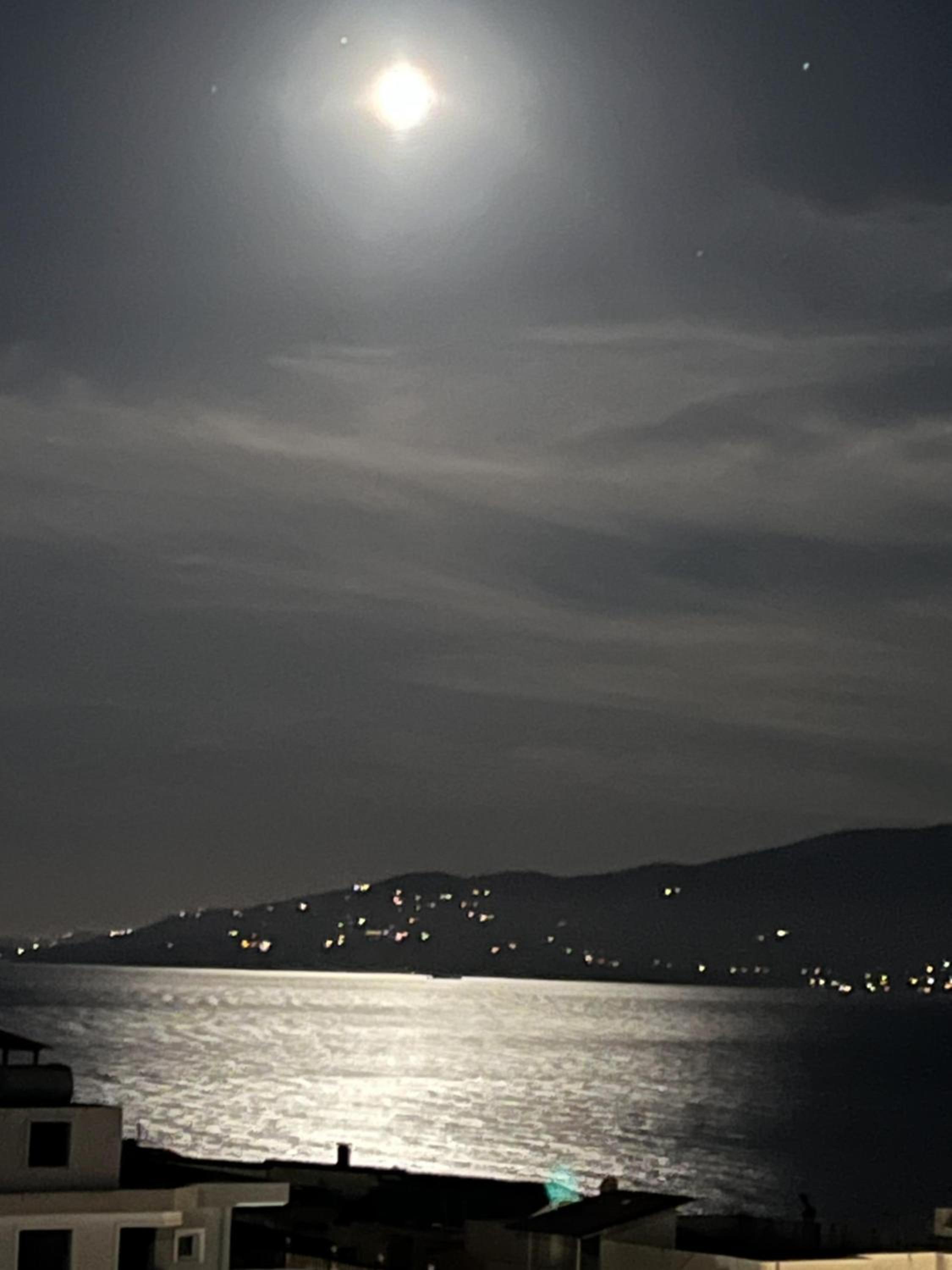 Bluemoon Suites Sarande