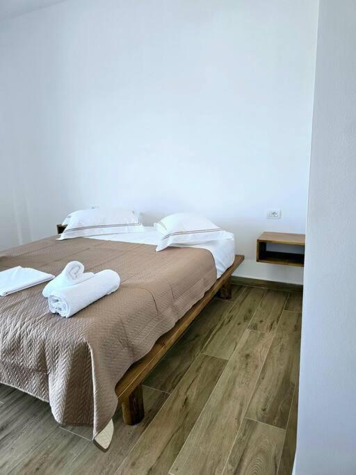 Ambelas Getaways