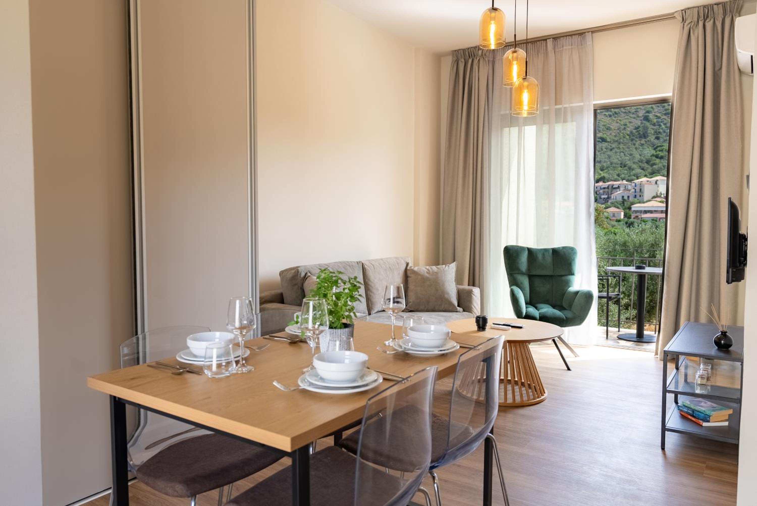 ITHACA Residence