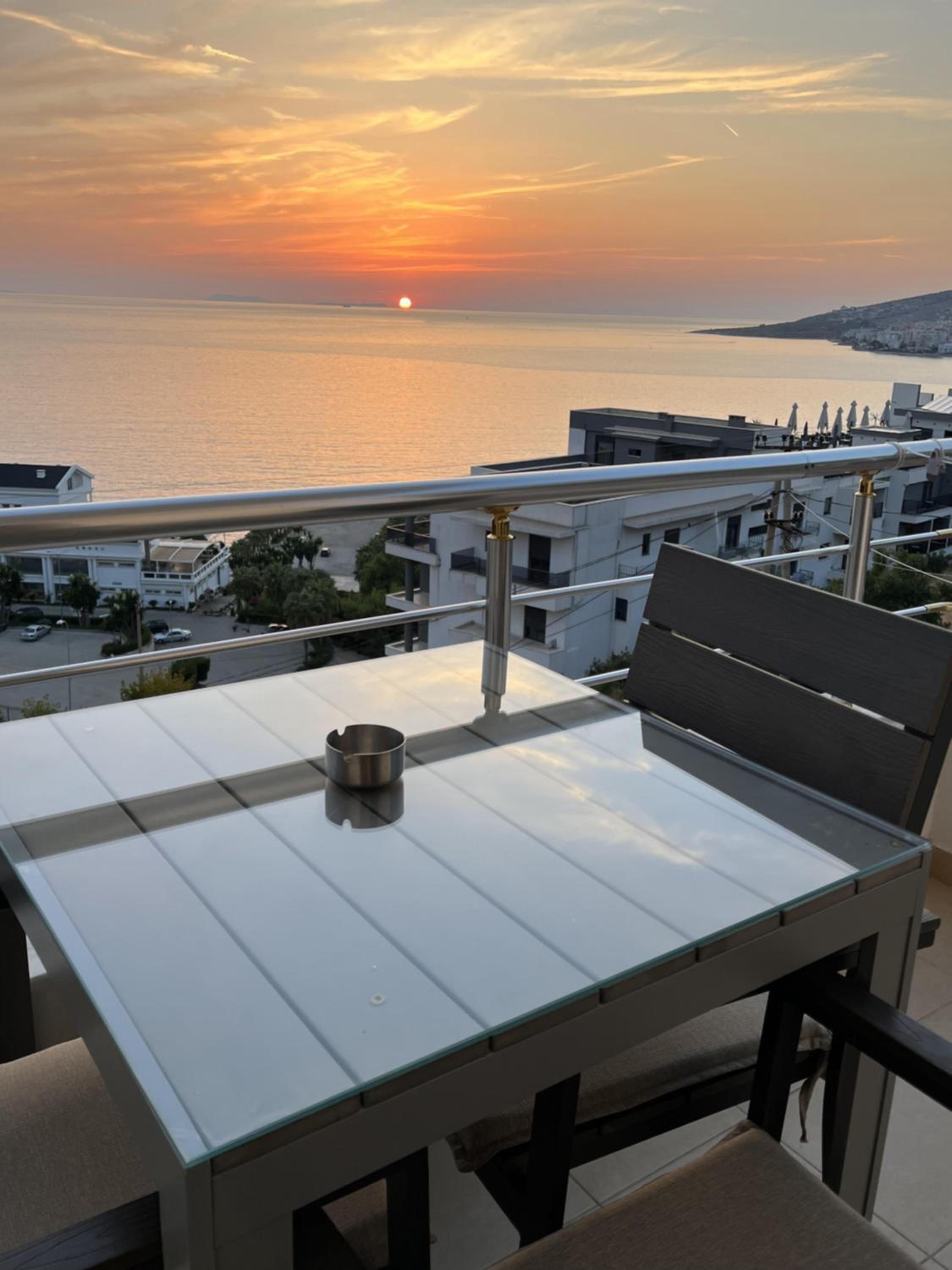 Bluemoon Suites Sarande