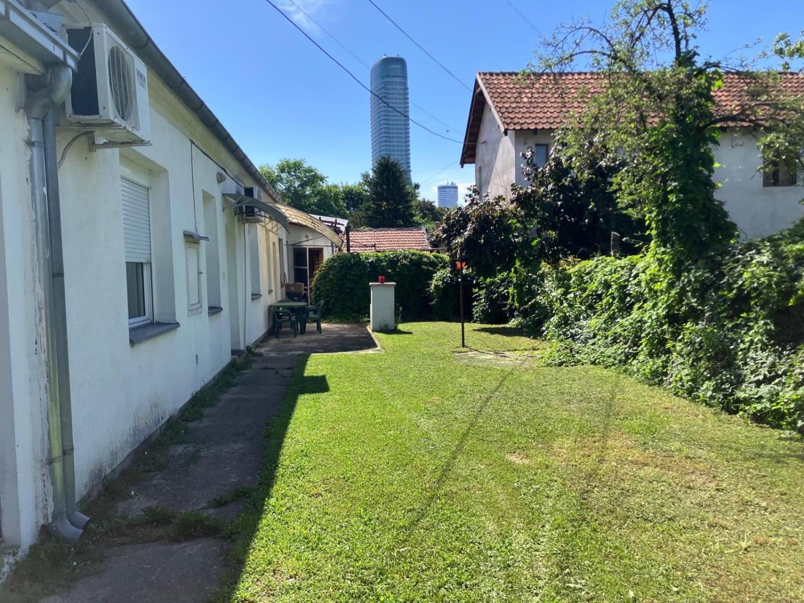 Usce Belgrade house & private parking