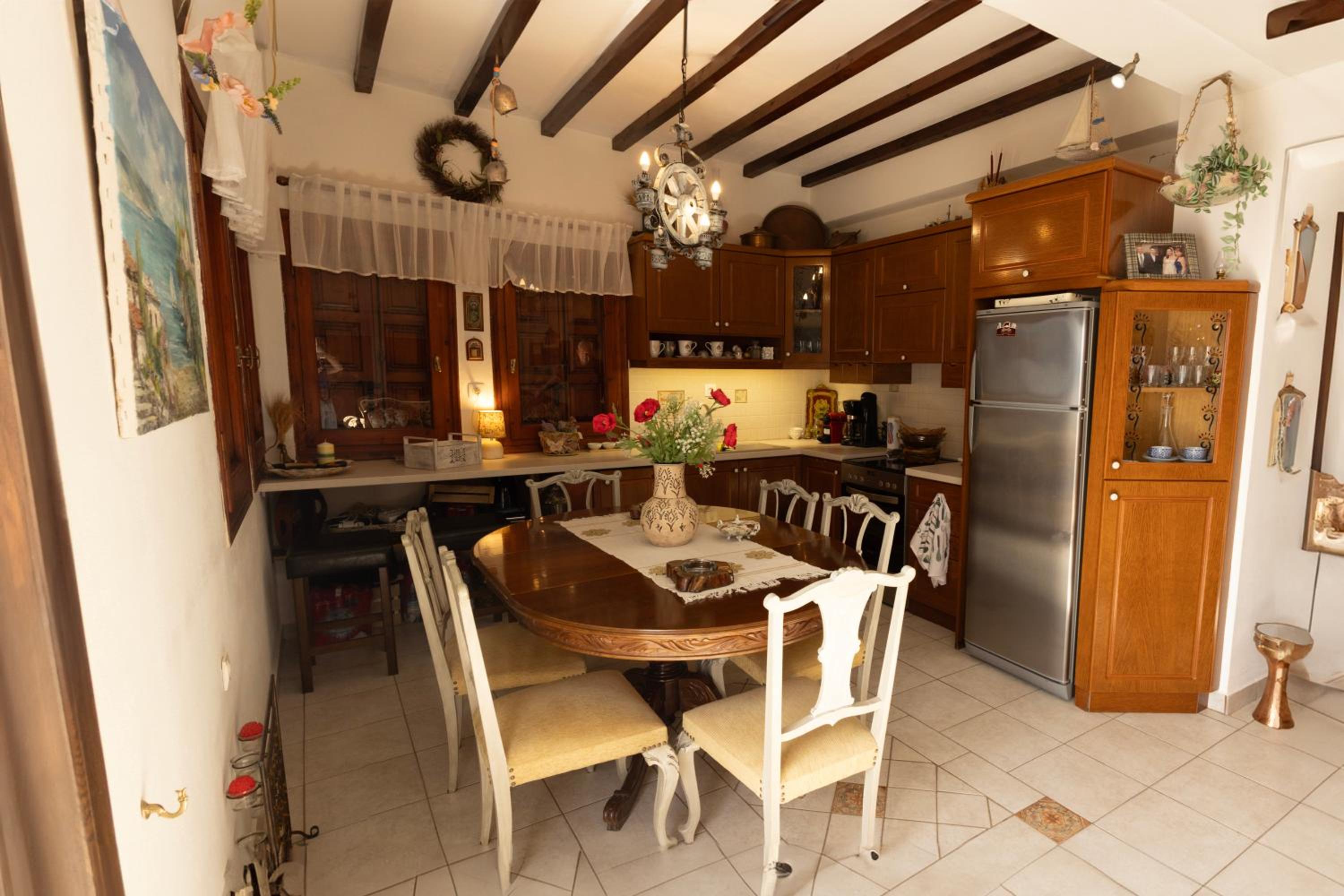 MESONISI maisonette