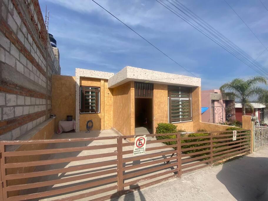 Casa Hogar Feliz view 2