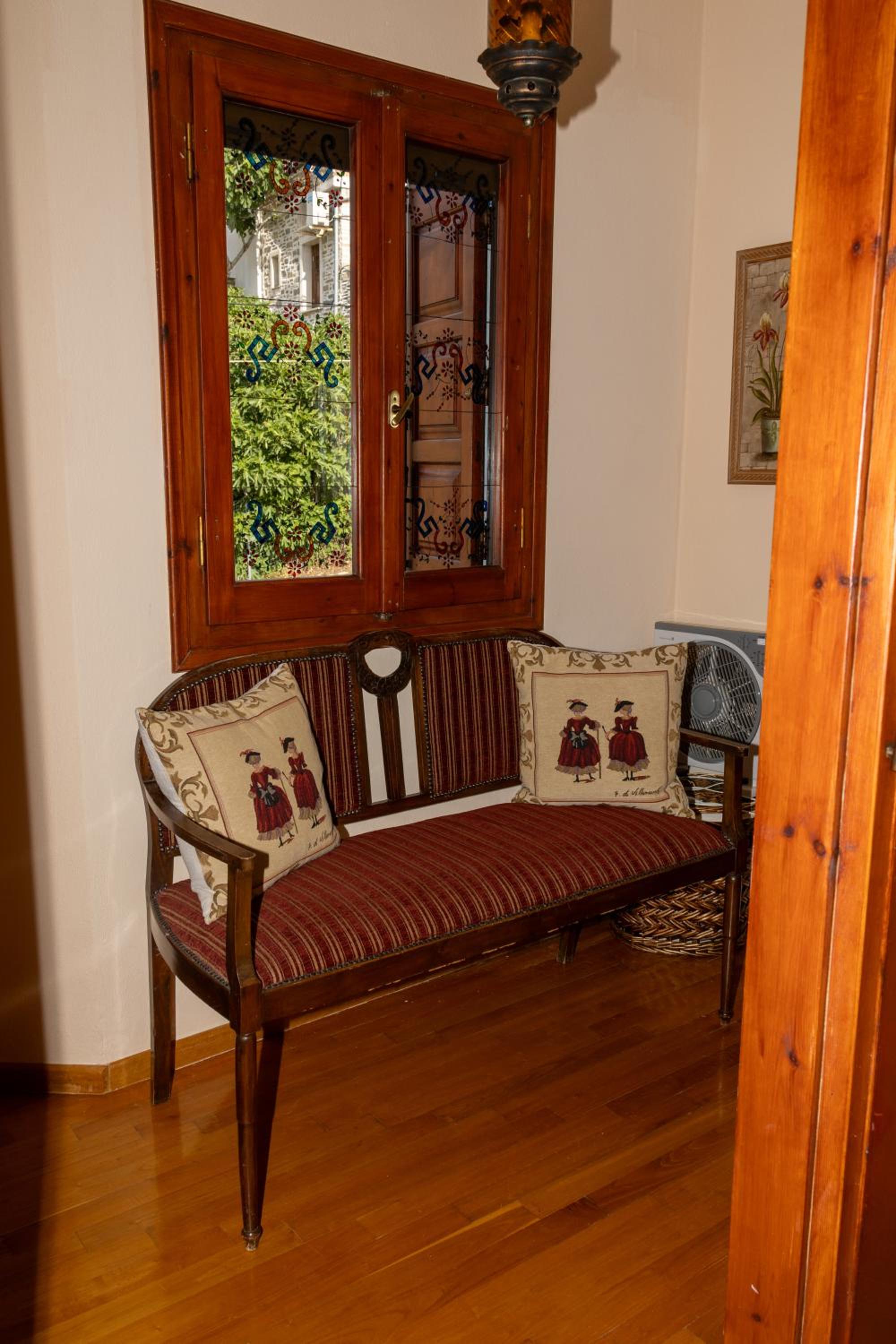 MESONISI maisonette