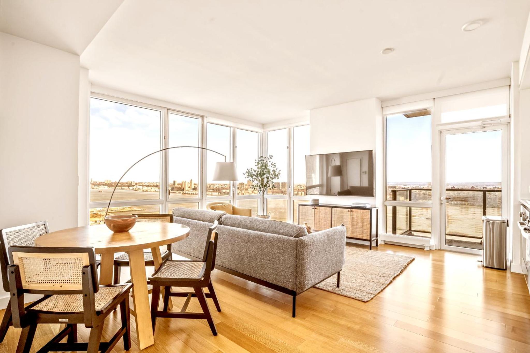 Apartment in the clouds 2Bd 2bath