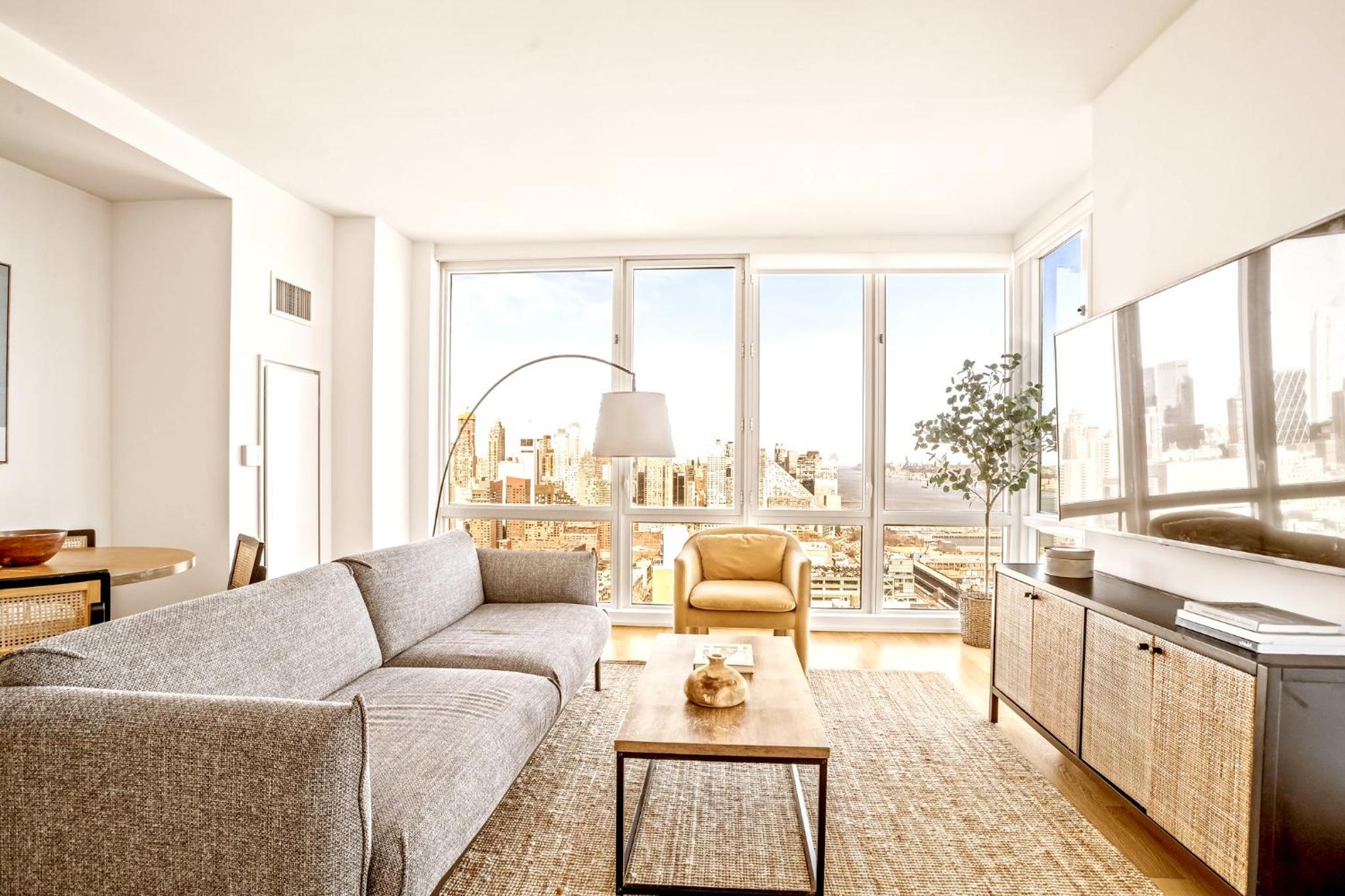 Apartment in the clouds 2Bd 2bath