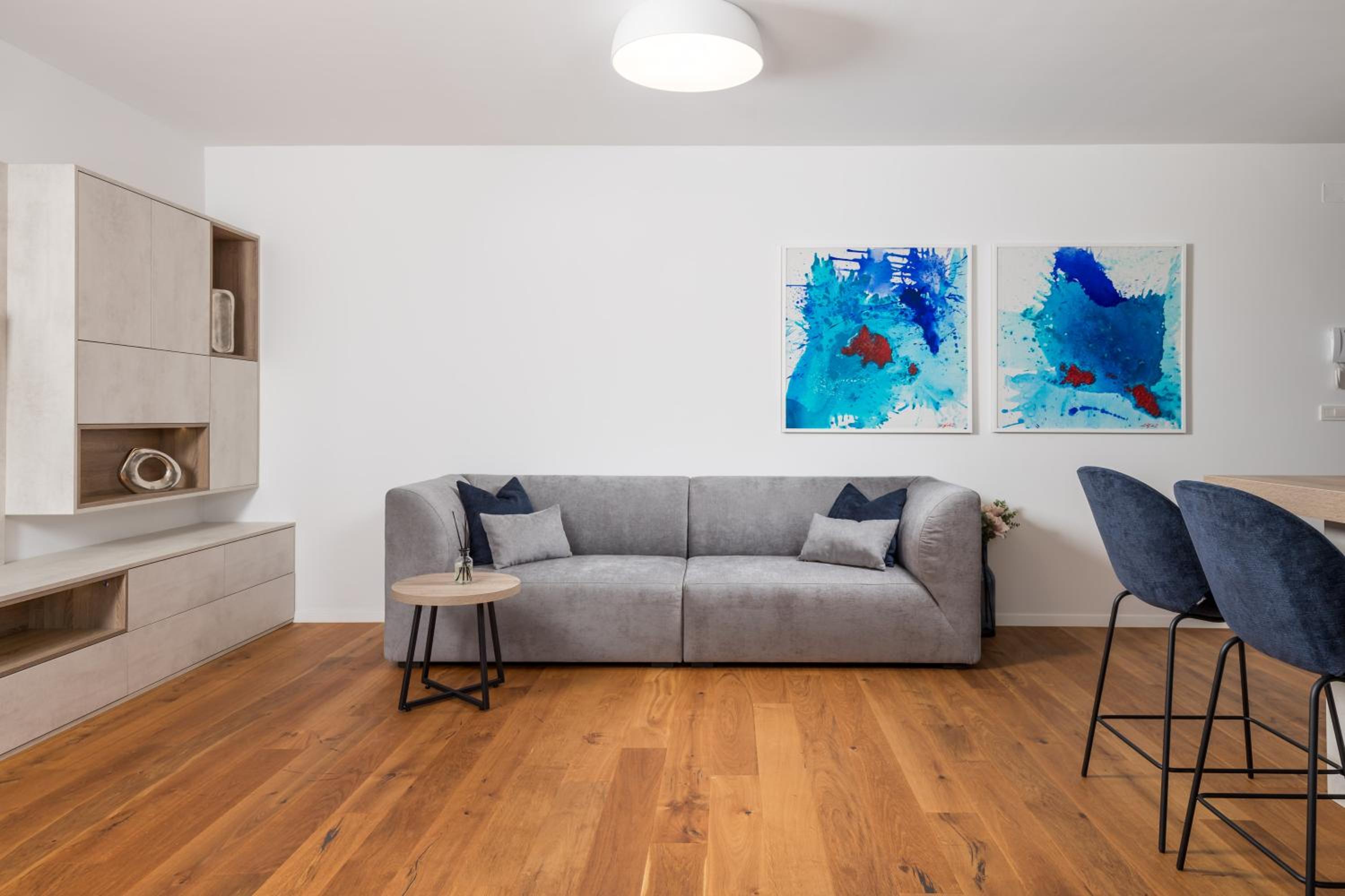 Luxury apartment La Mer with private pool and garden