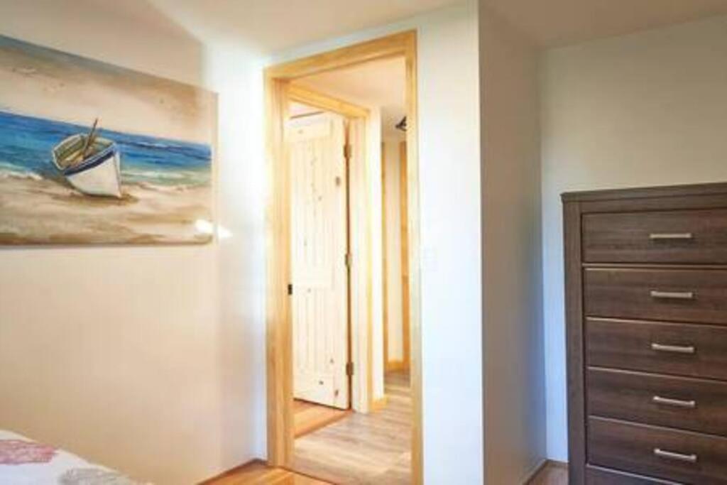 Photo 33