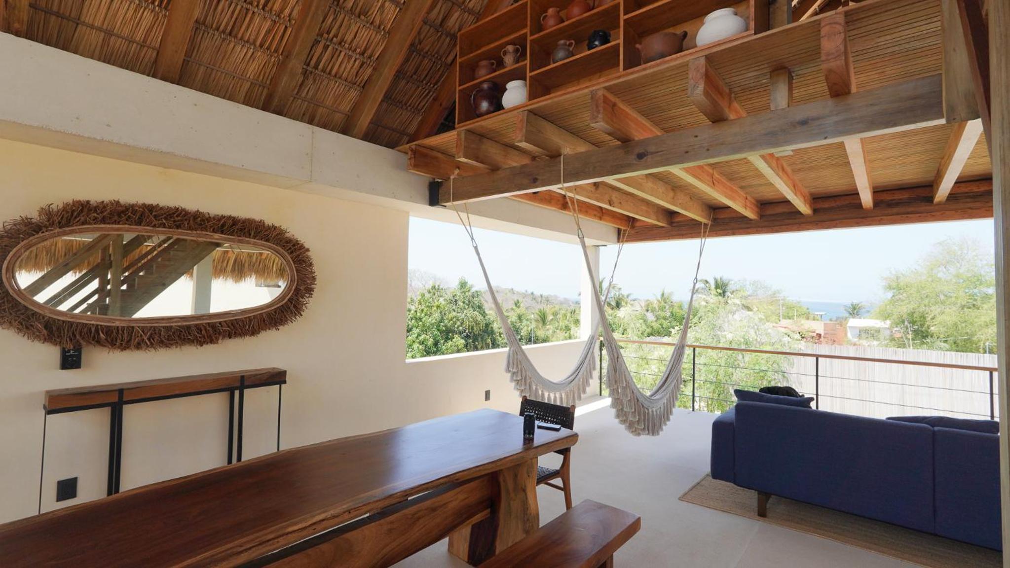 Casa Borka LUXURY FULLY FURNISHED BEACH CONDOS WITH POOL