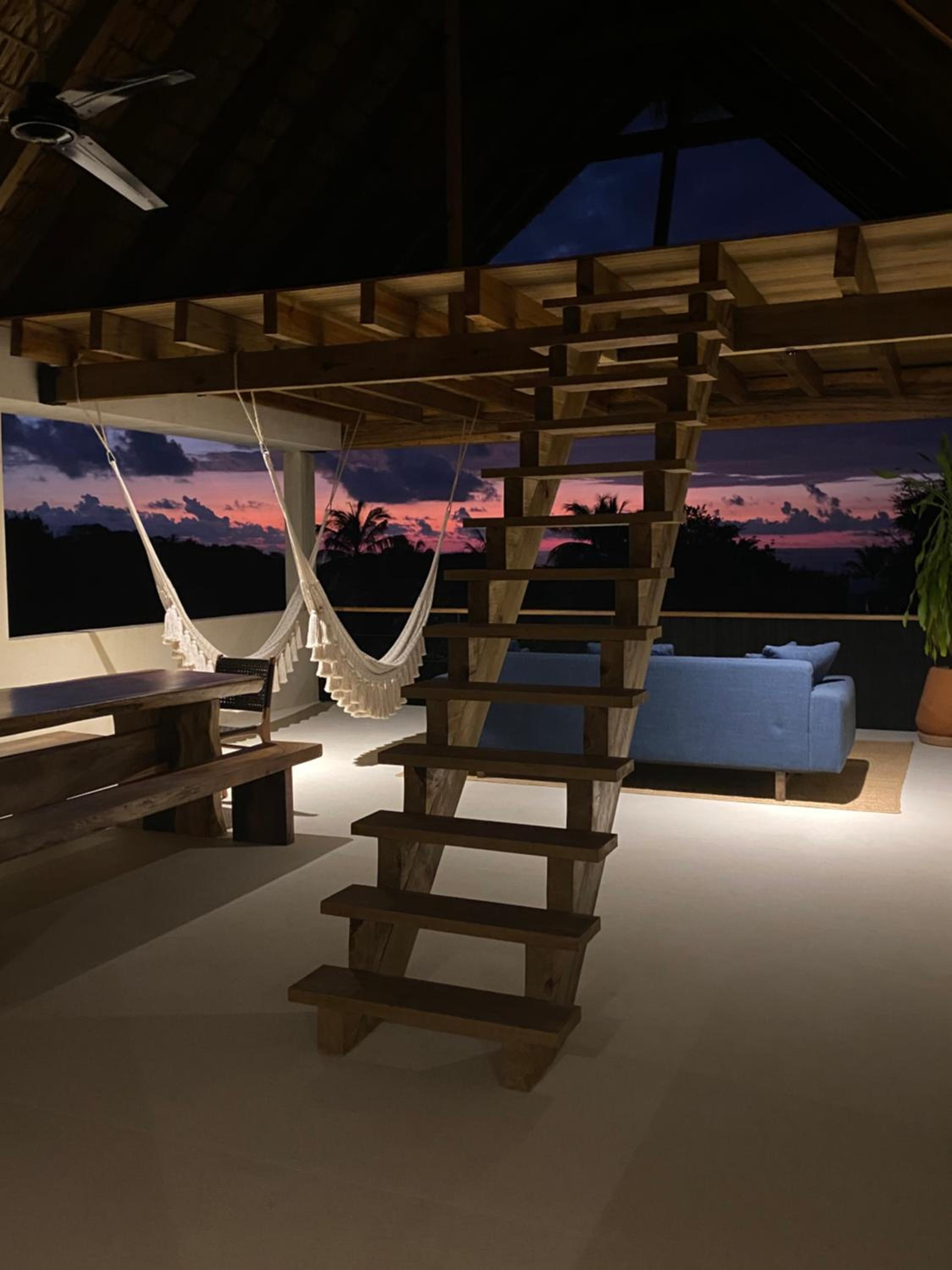 Casa Borka LUXURY FULLY FURNISHED BEACH CONDOS WITH POOL