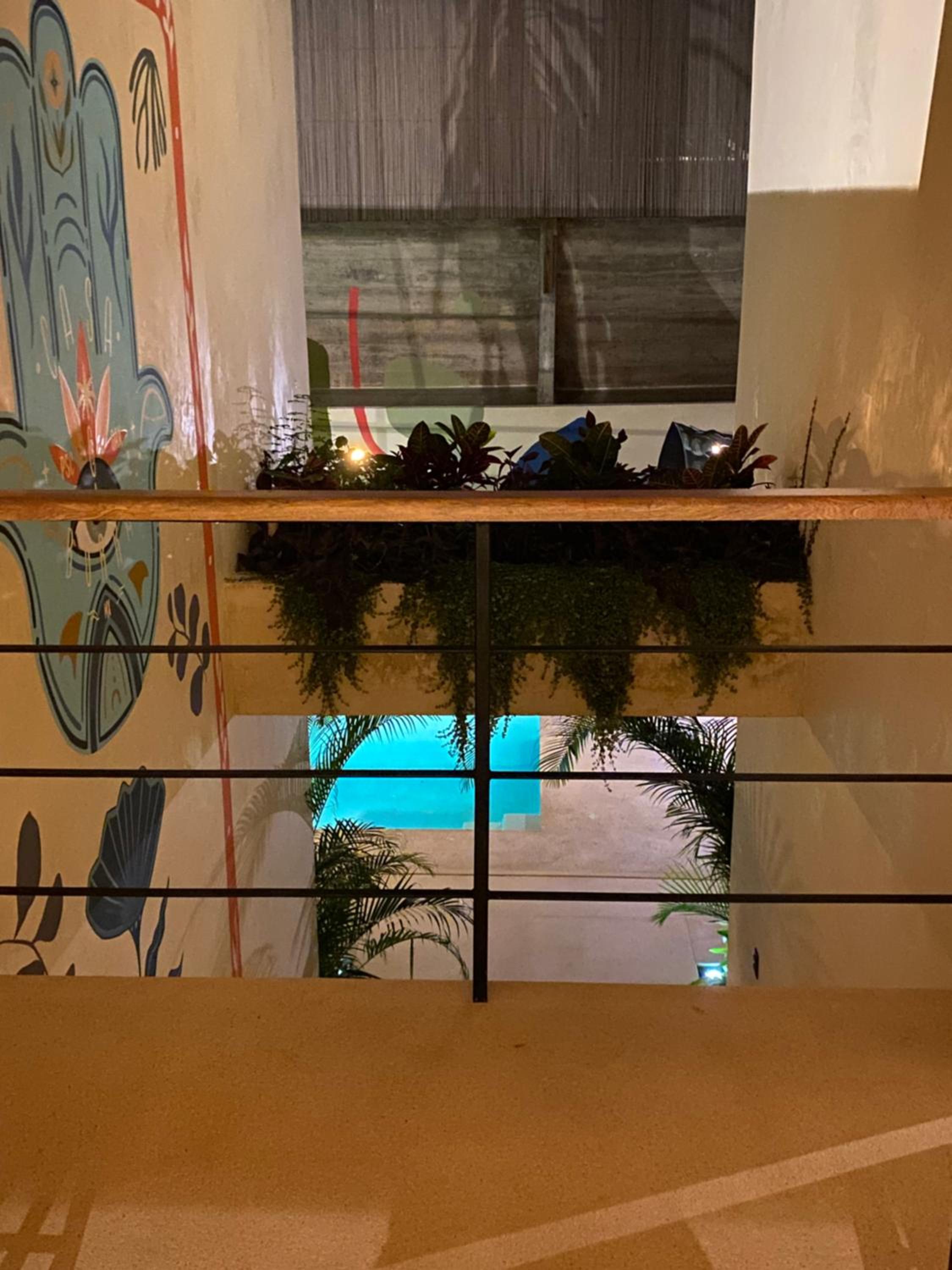 Casa Borka LUXURY FULLY FURNISHED BEACH CONDOS WITH POOL