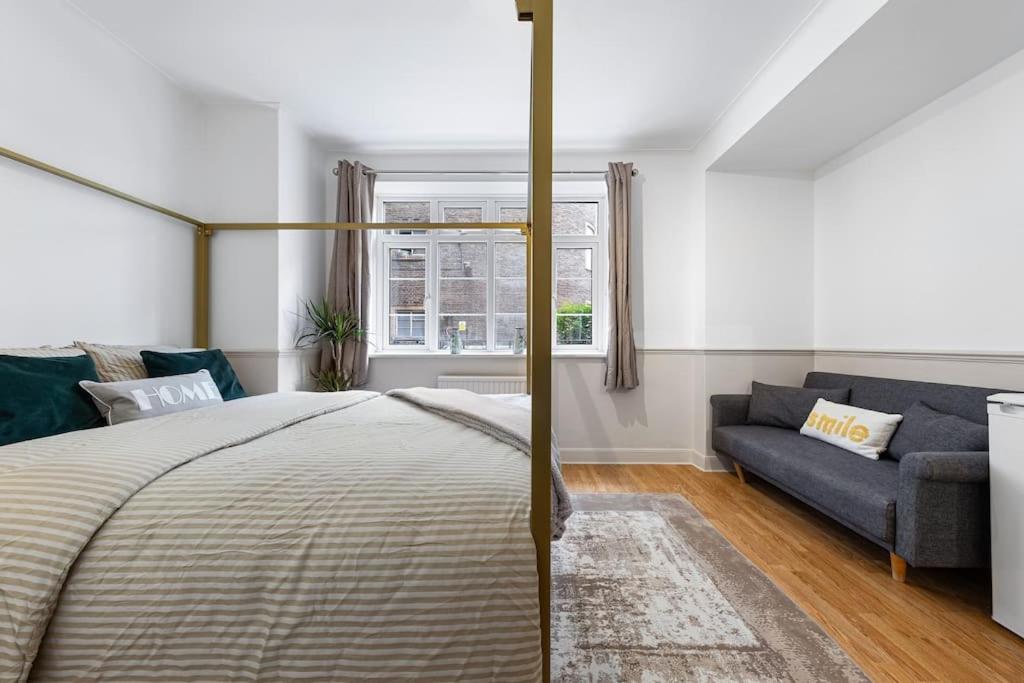 Brand New 3 Bedroom flat in Central London
