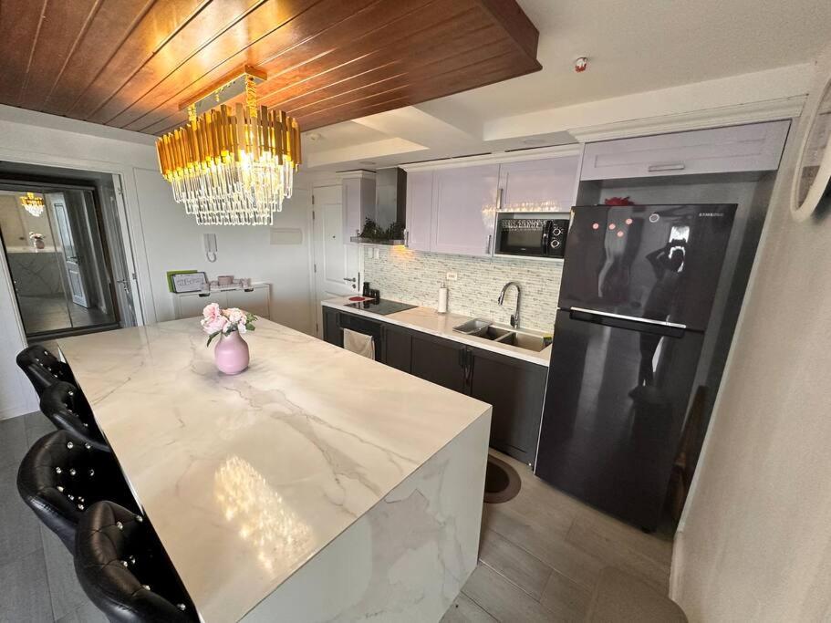Analiza Penthouse Azure North