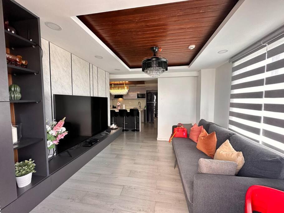 Analiza Penthouse Azure North