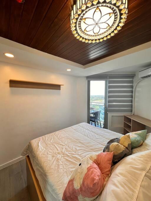 Analiza Penthouse Azure North