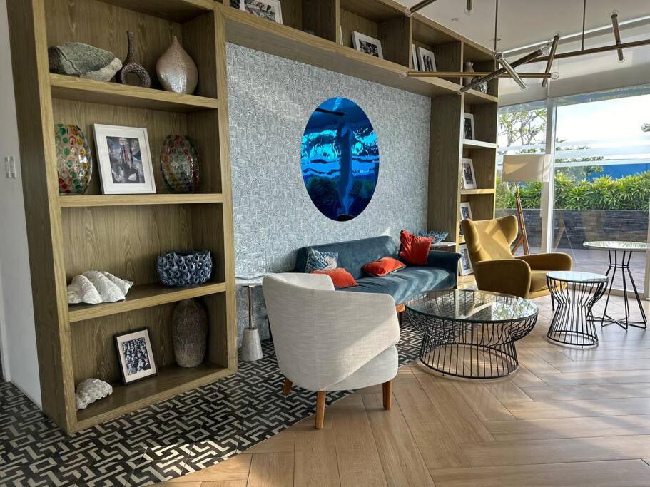 Analiza Penthouse Azure North