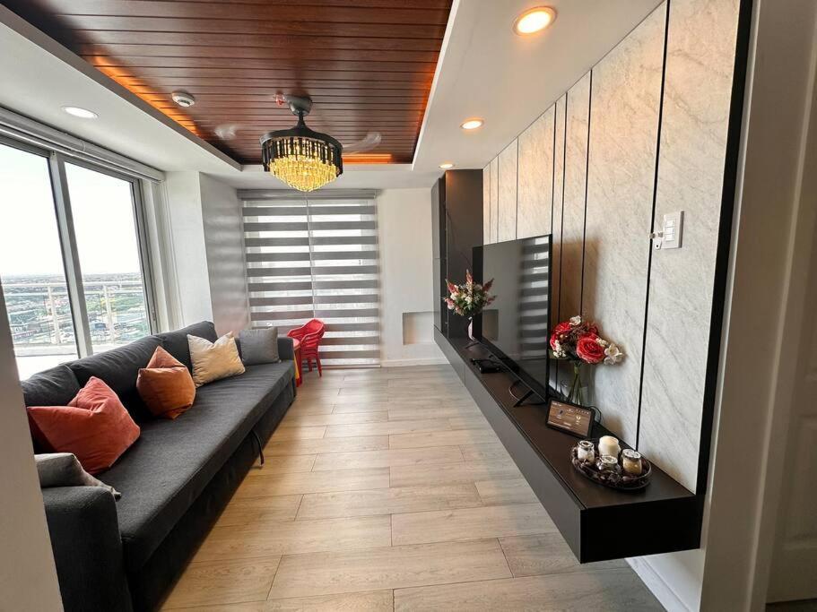 Analiza Penthouse Azure North