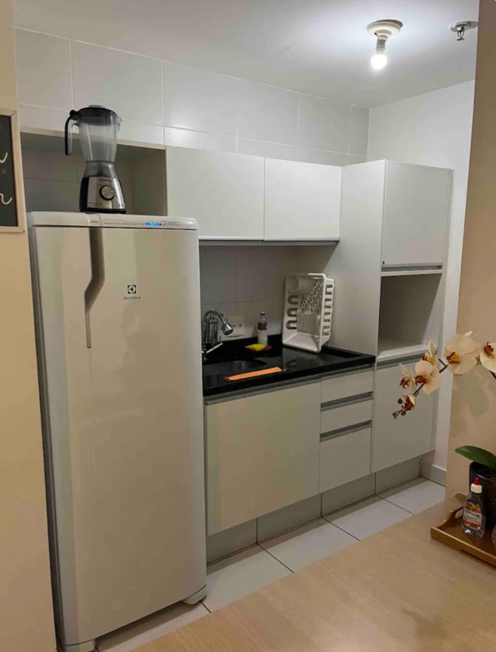 1 quarto e sala com lazer completo