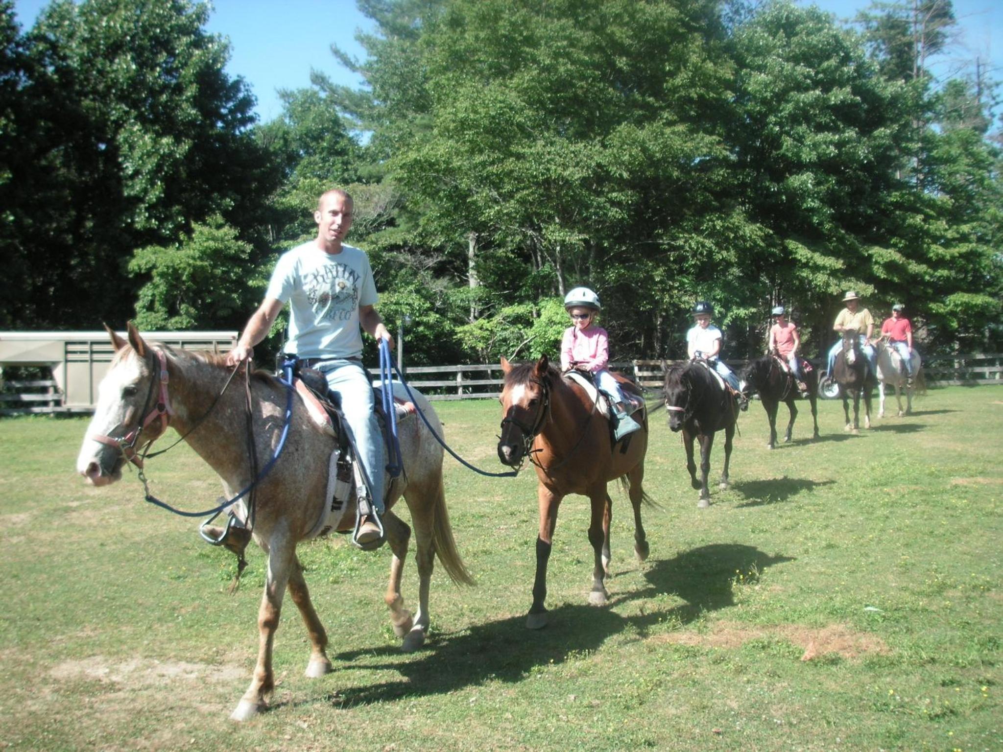 Arrowmont Stables & Cabins