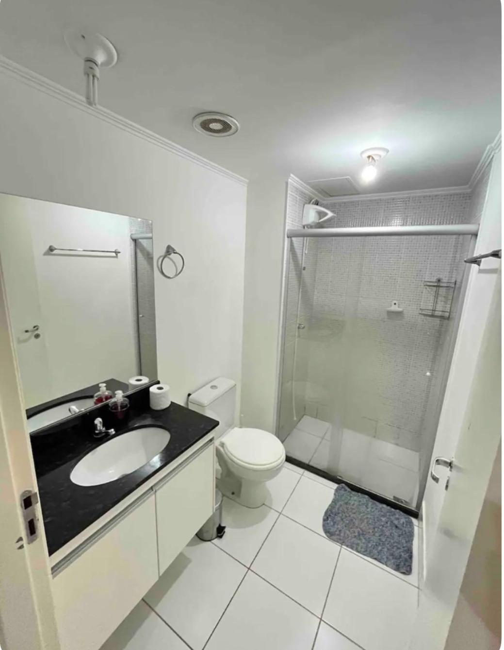 1 quarto e sala com lazer completo