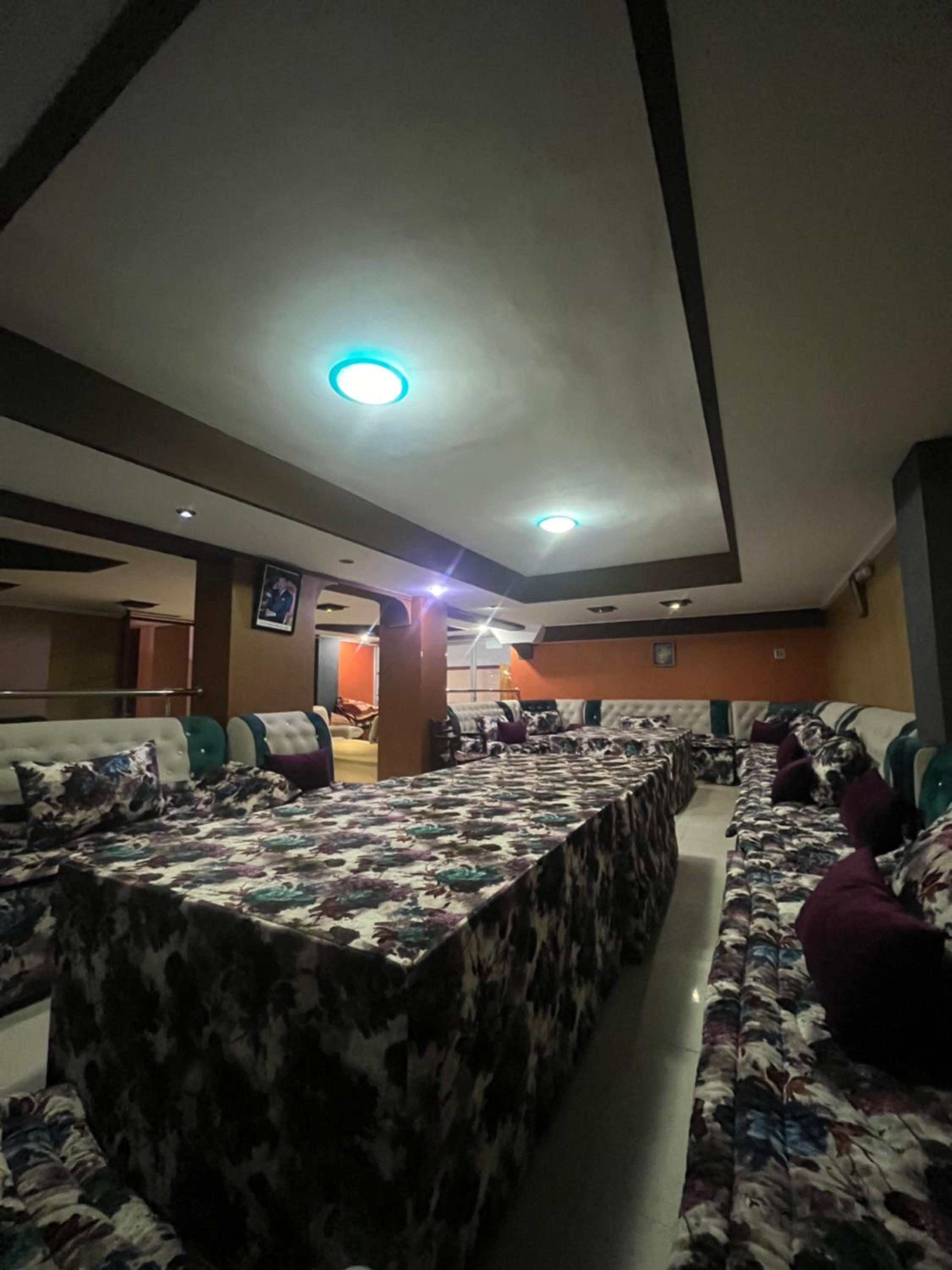 lounge