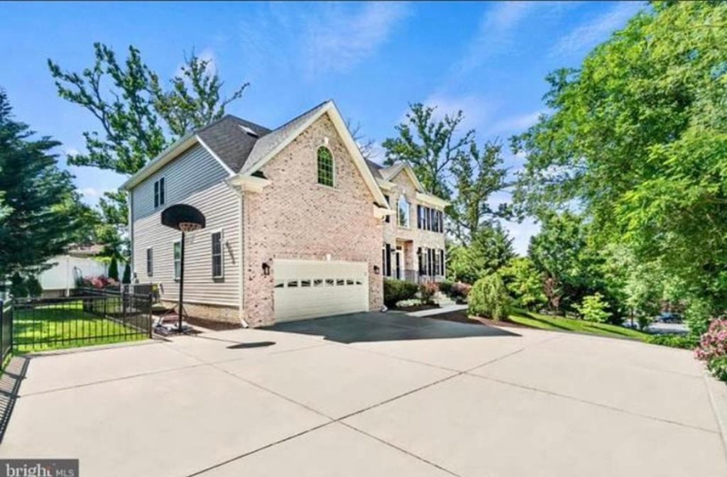 Nice House