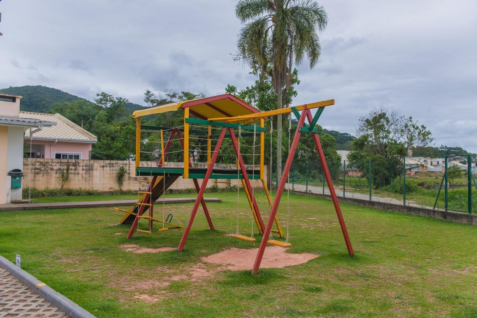 São Sebastião Acomodações by Rental