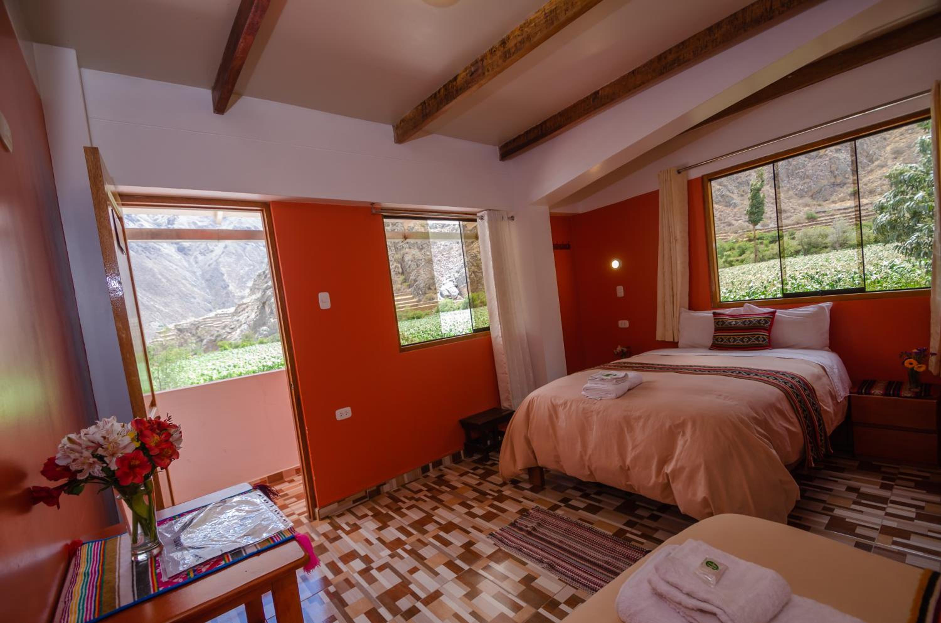 Peru Quechua's Lodge Ollantaytambo