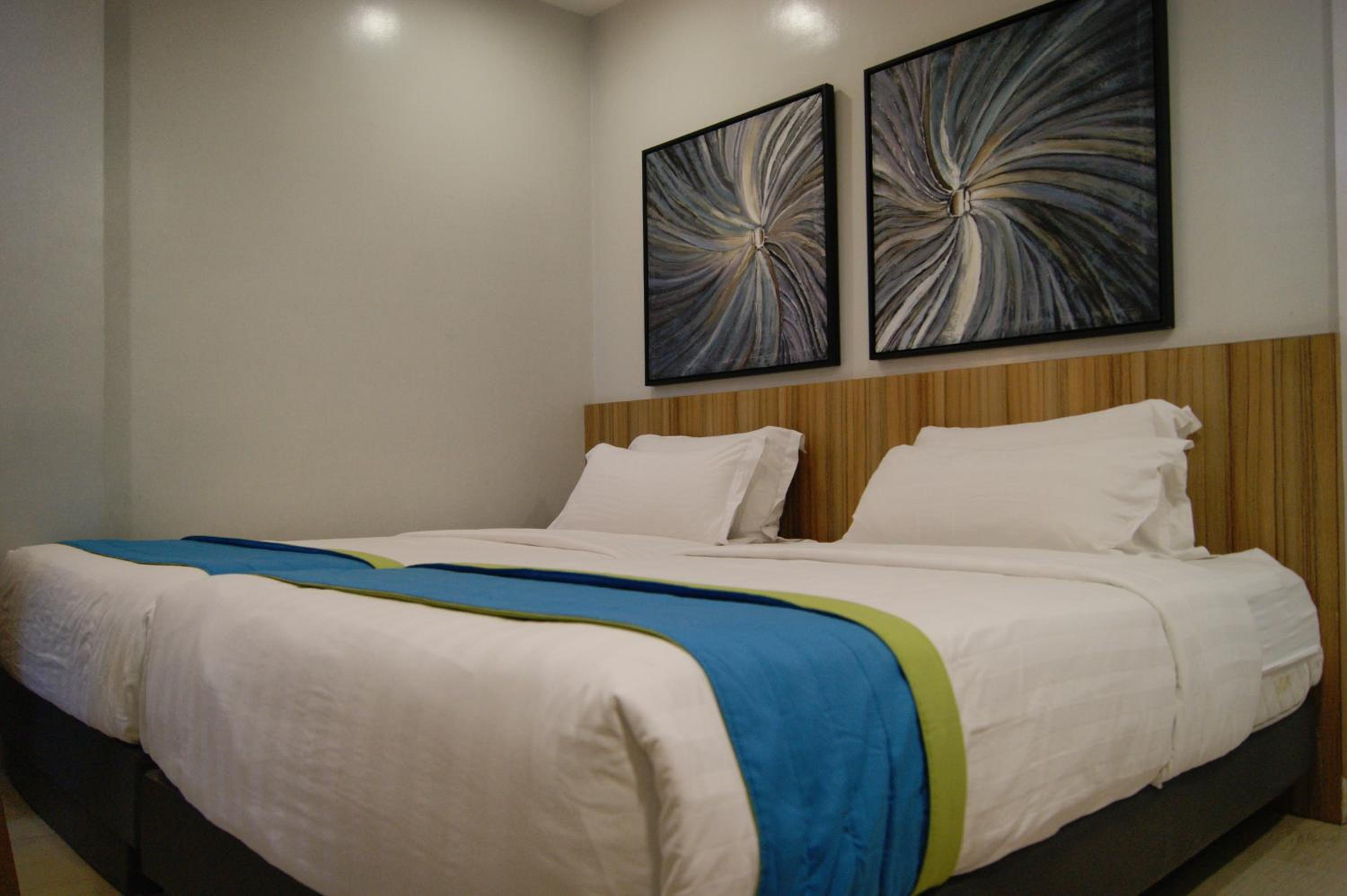 Z Pad Residences