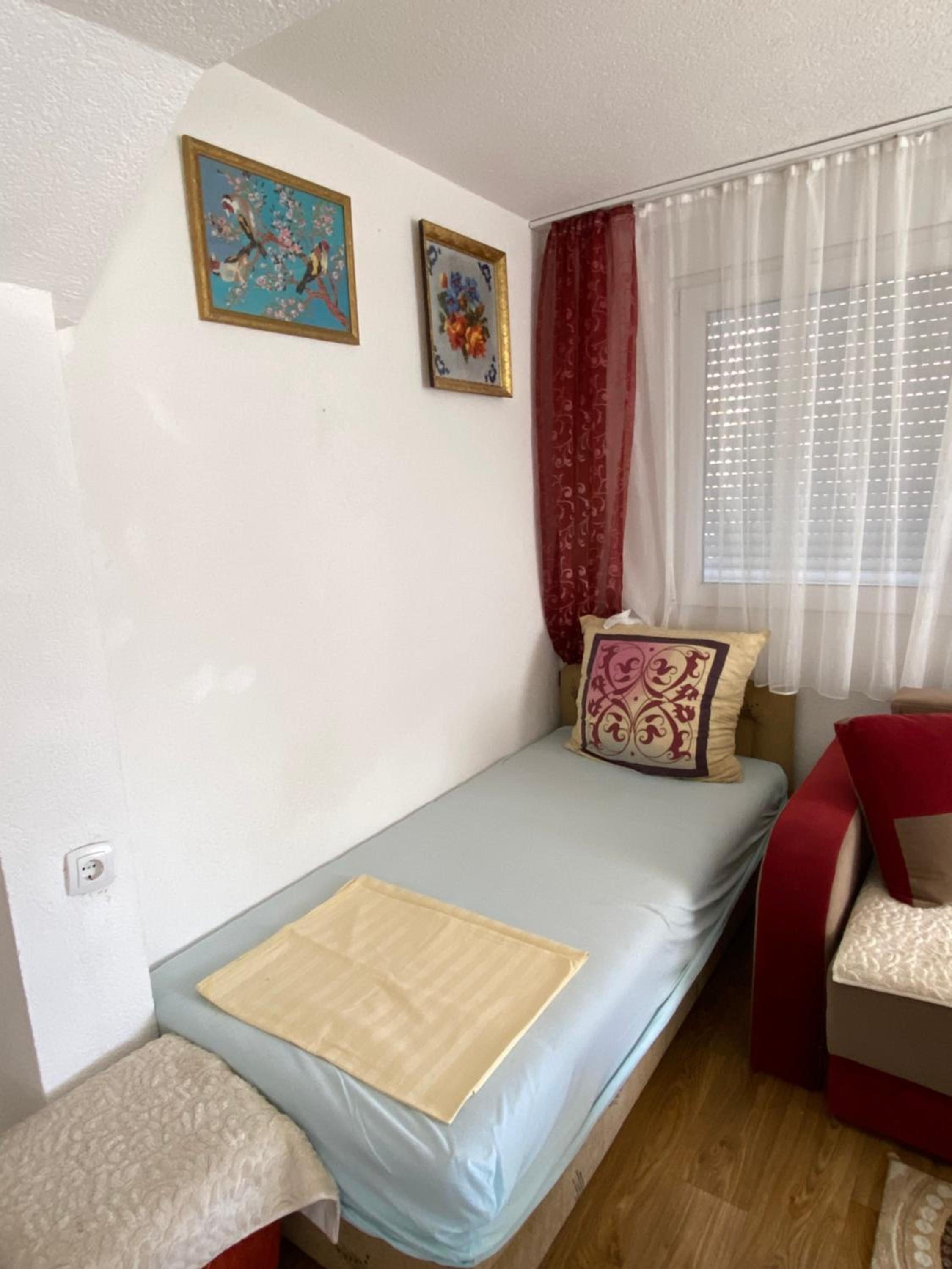 Apartmani Adelina