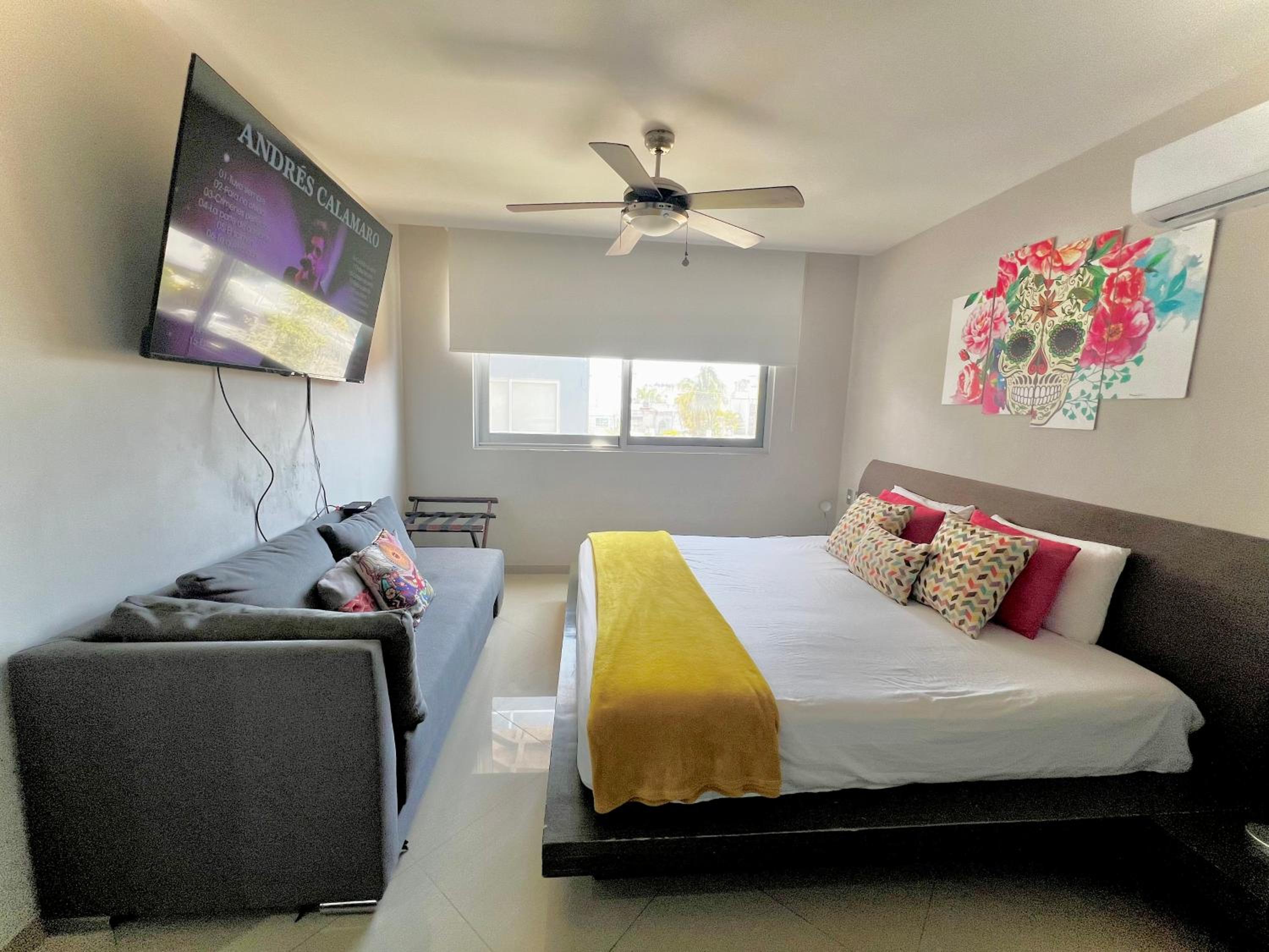 Playa Centro Rooftop Apartments & Studios