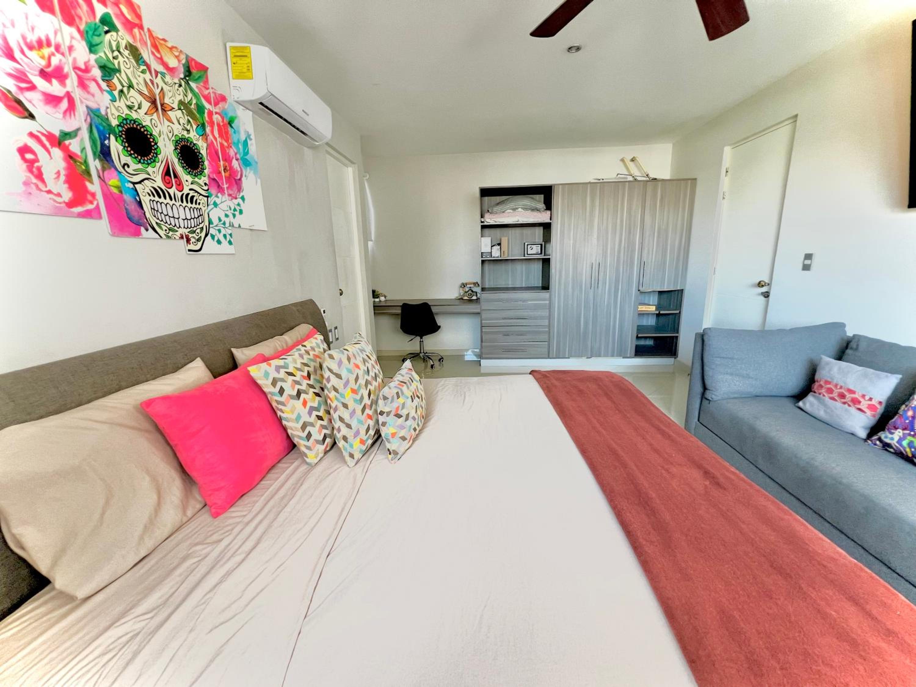 Playa Centro Rooftop Apartments & Studios