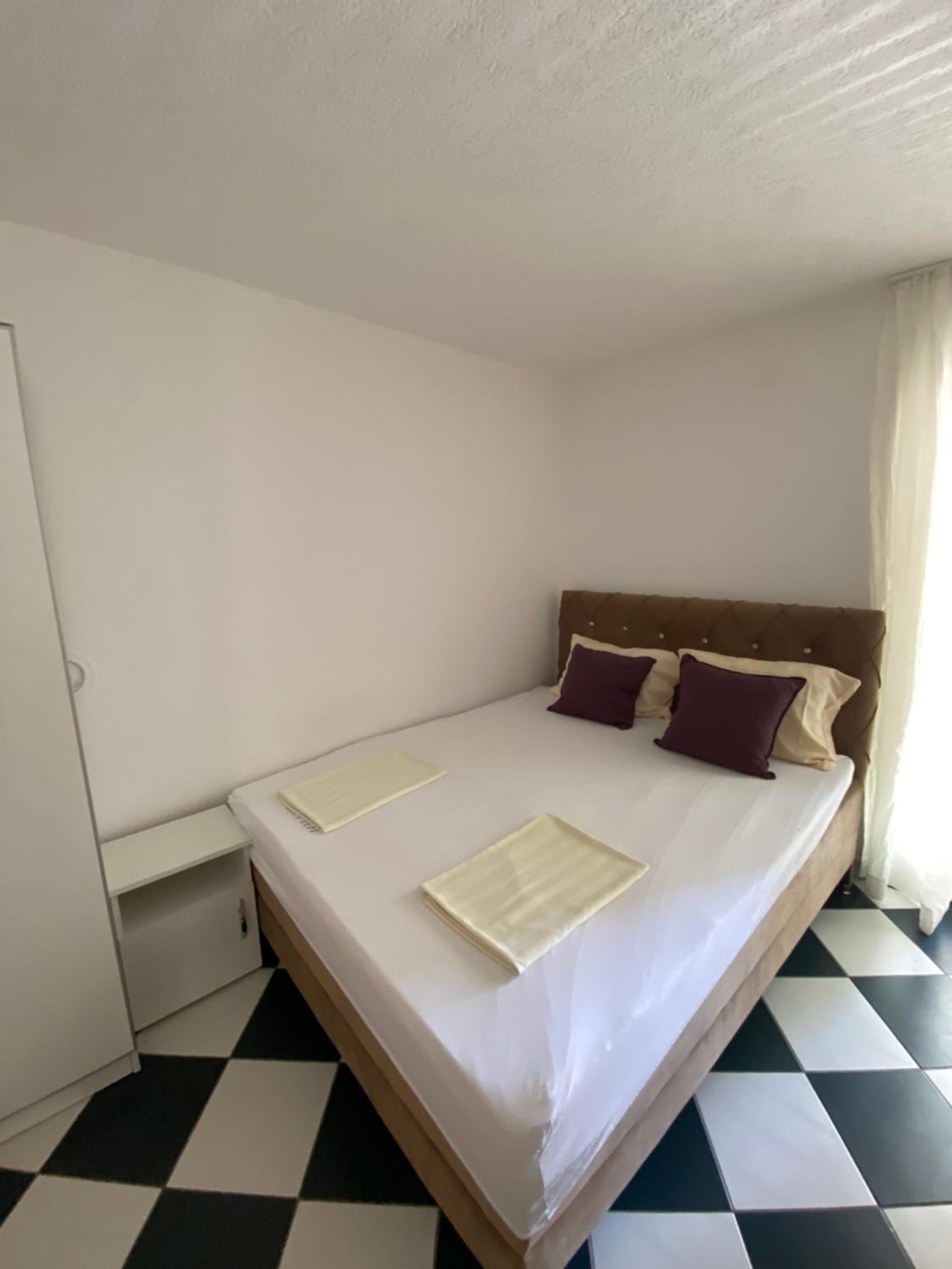 Apartmani Adelina