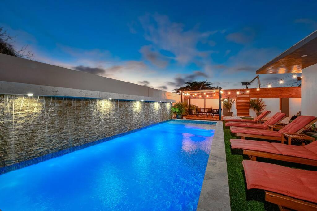 One Happy Getaway on One Happy Island