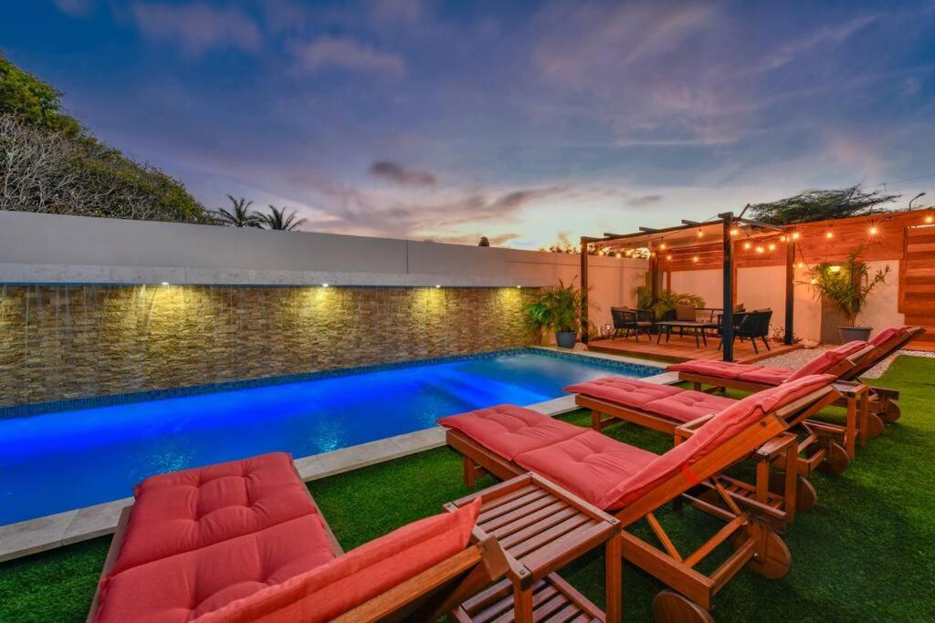 One Happy Getaway on One Happy Island