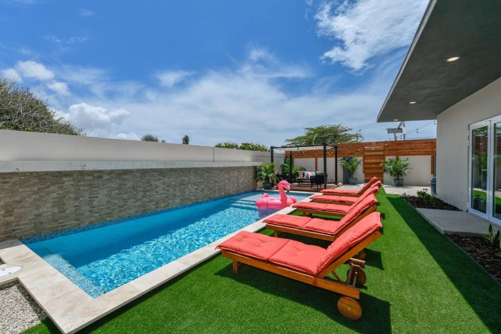 One Happy Getaway on One Happy Island