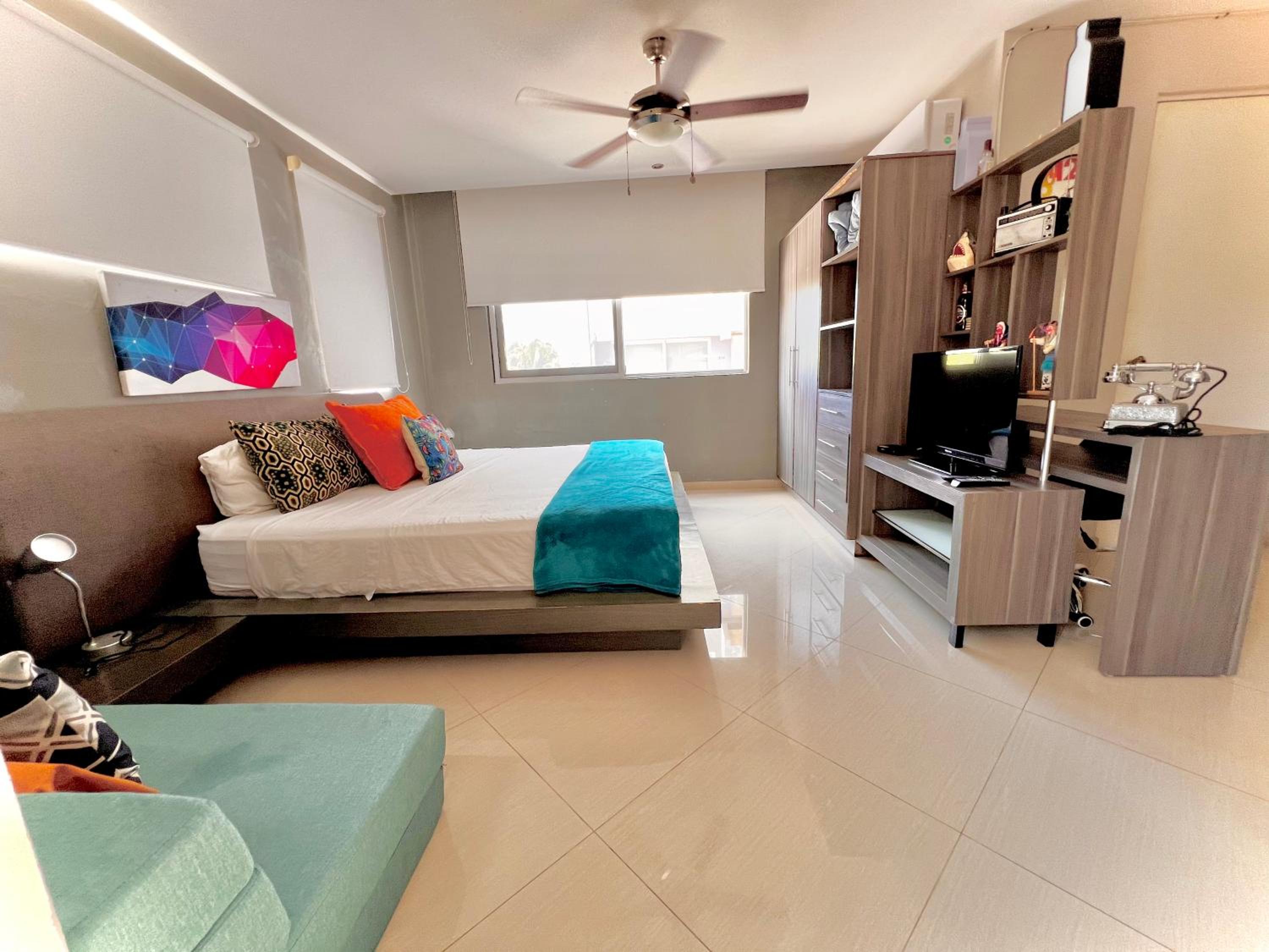 Playa Centro Rooftop Apartments & Studios