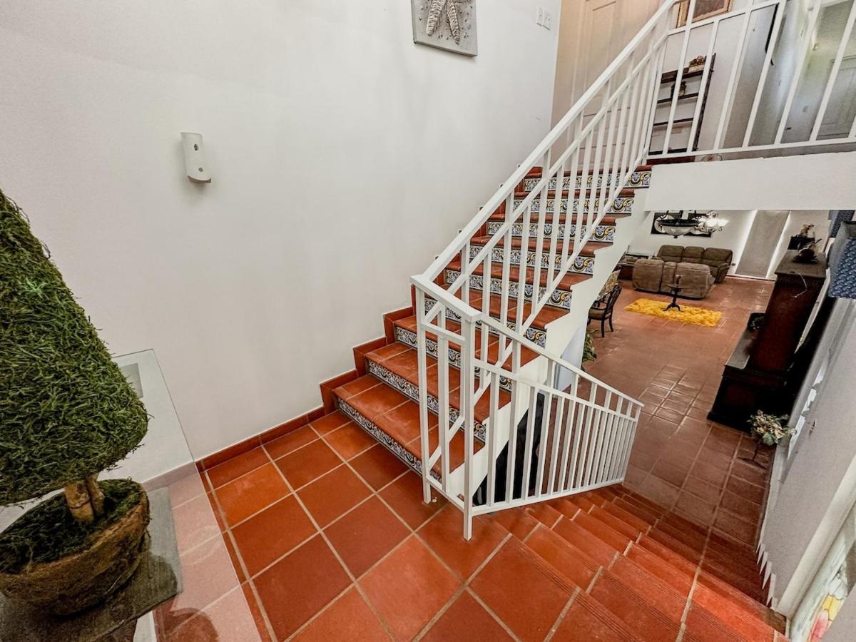 La Rinconada Beachfront Retreat