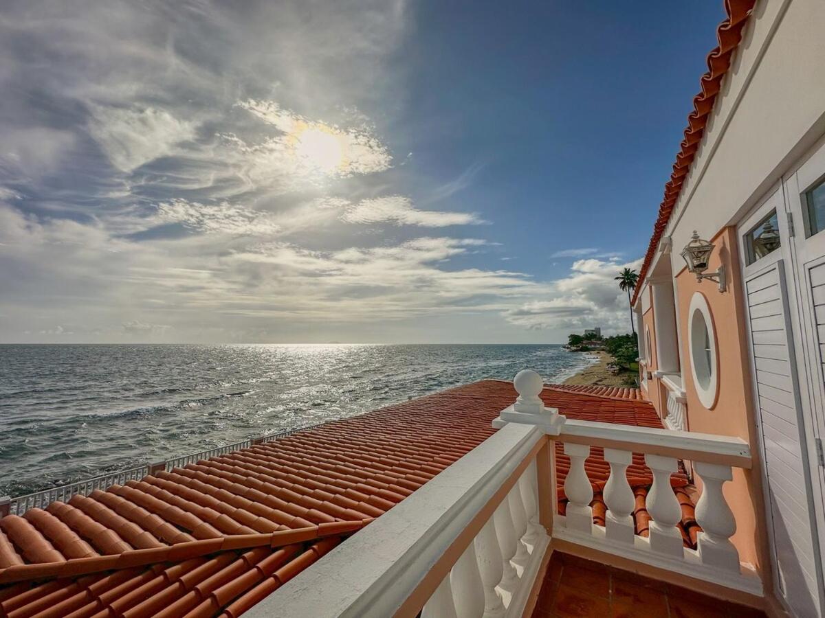 La Rinconada Beachfront Retreat