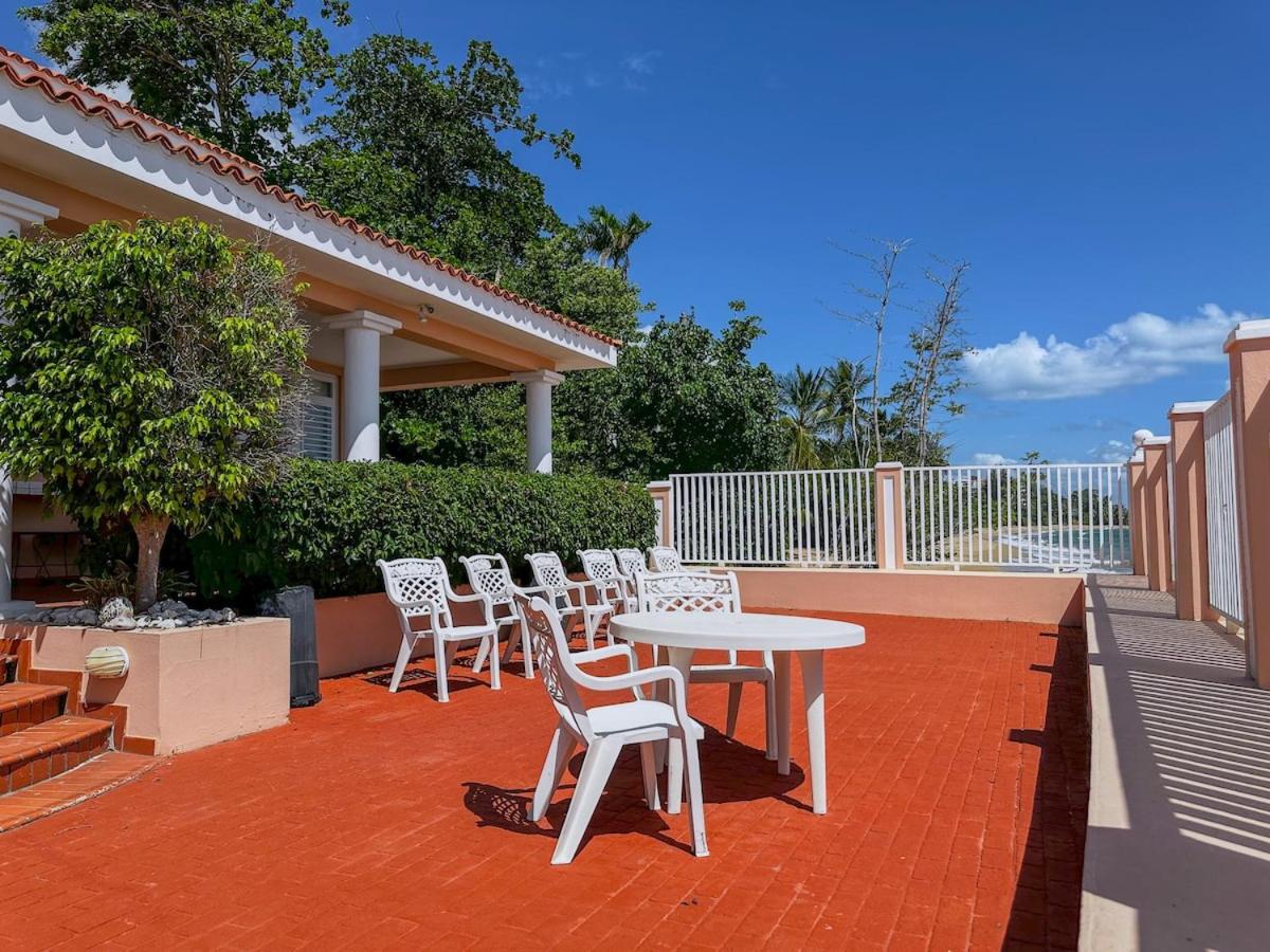 La Rinconada Beachfront Retreat