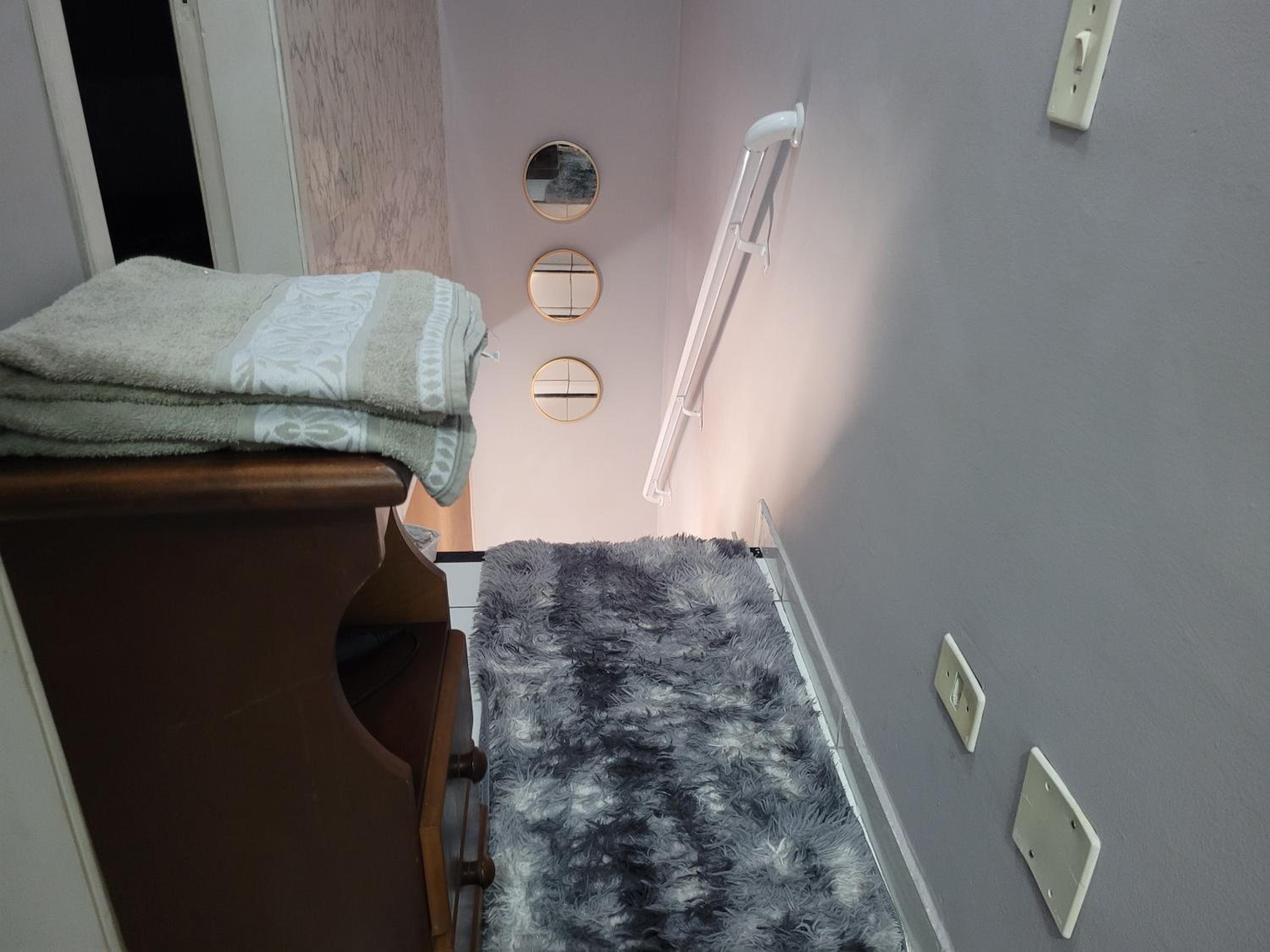 Sobrado de condominio Praia Grande VilaTupi com 2 dormitorio